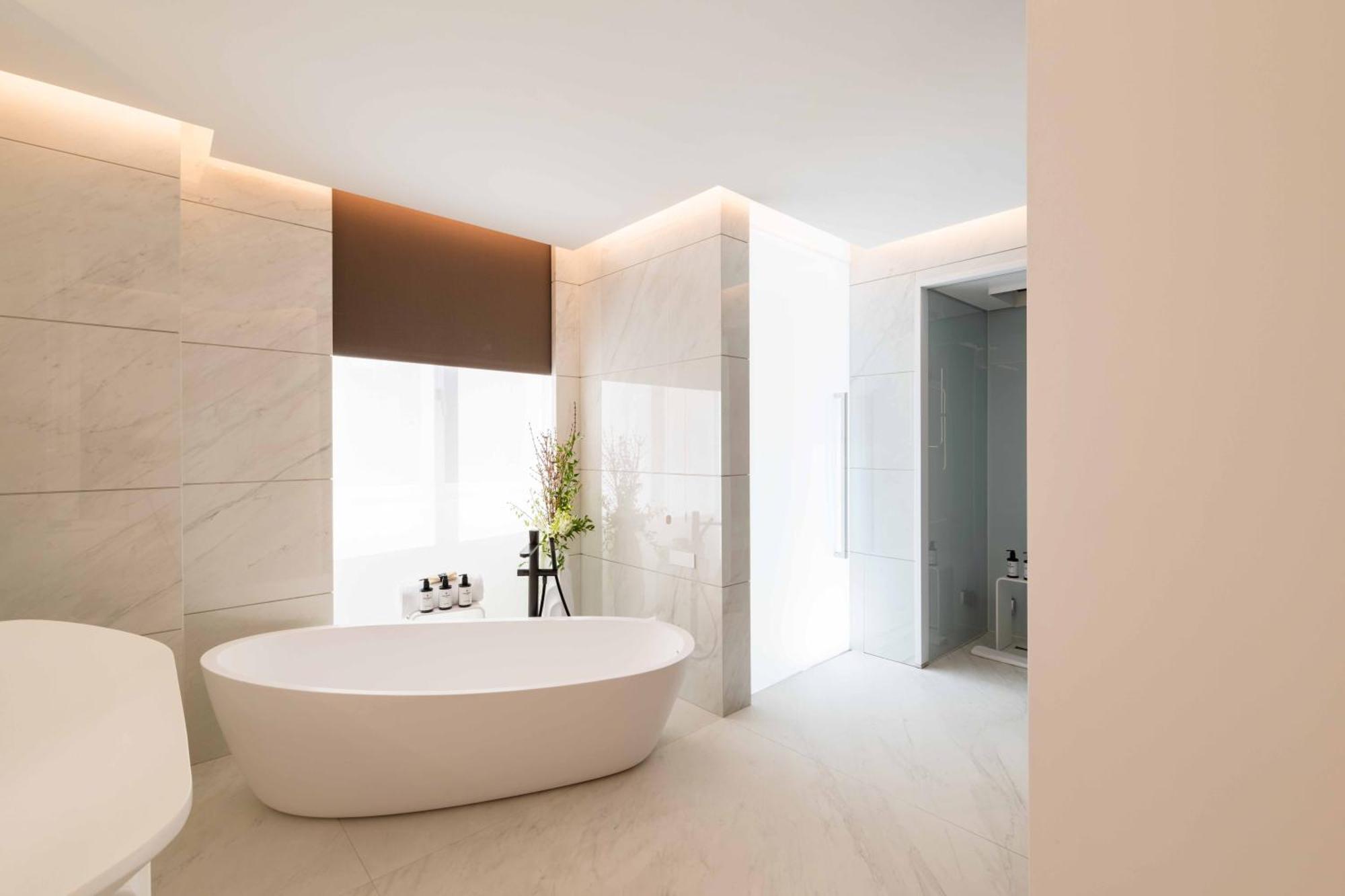 Junior Suite,1632176614:JPEG