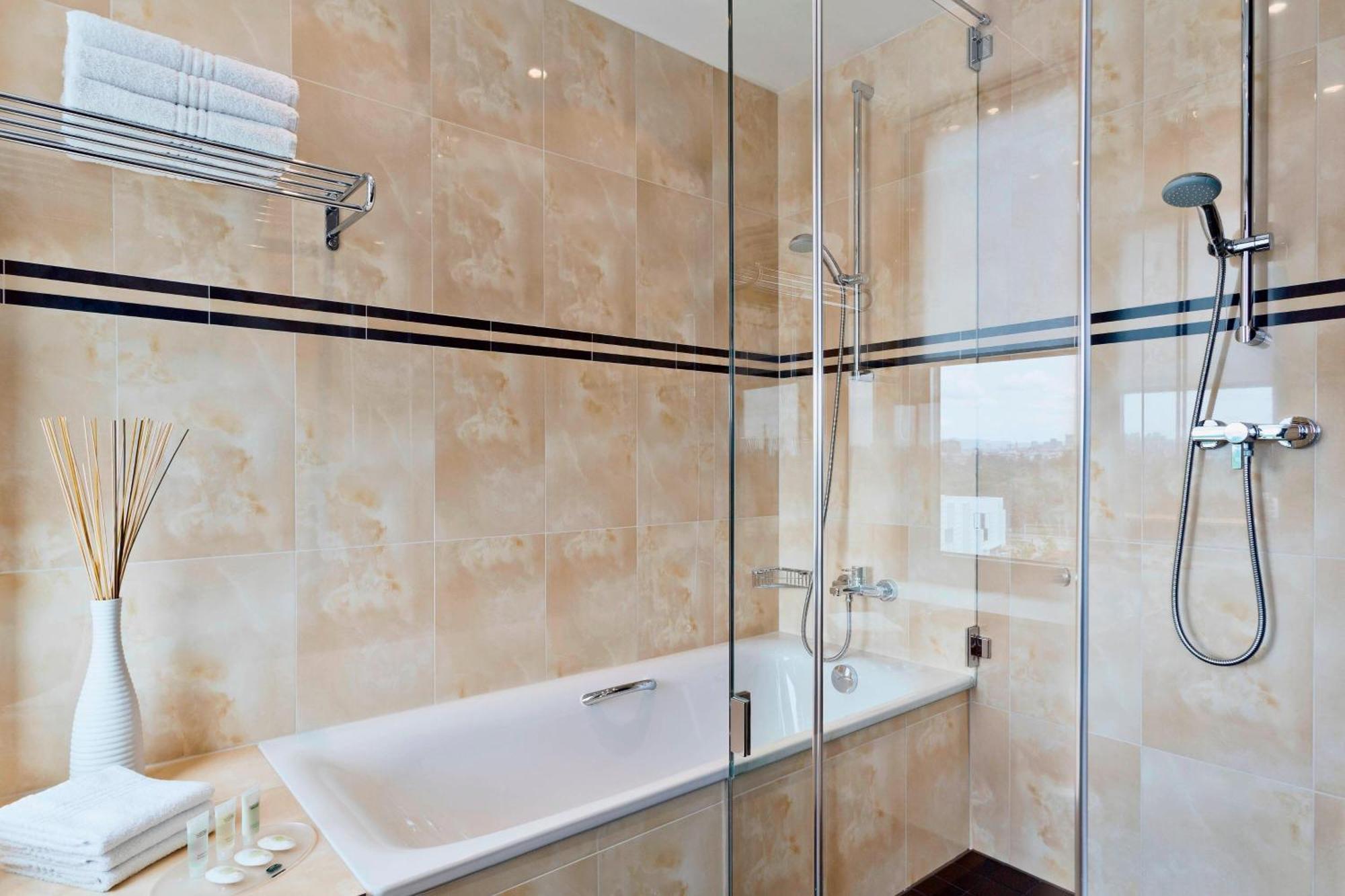Suite con 1 Camera da Letto