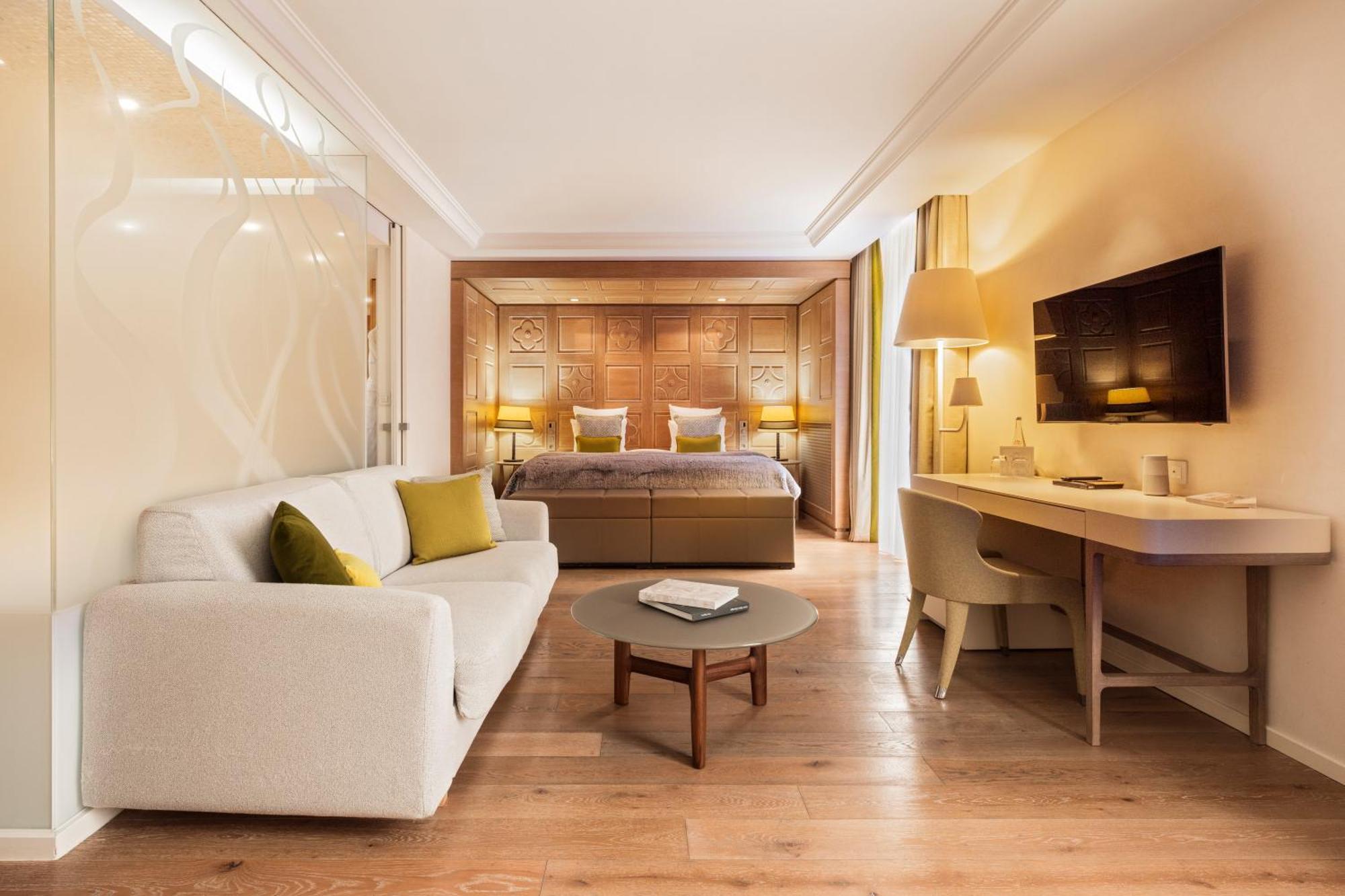 Junior Suite Balcony