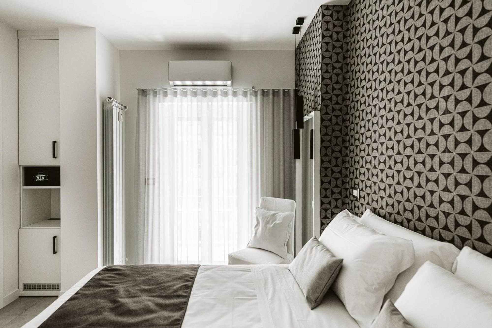 Double or Twin Room Balcony