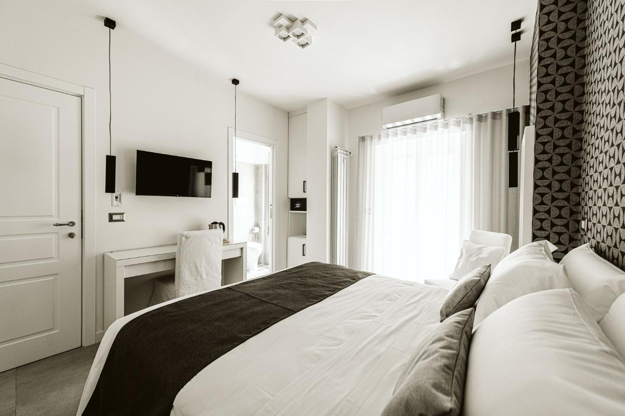 Double or Twin Room Balcony