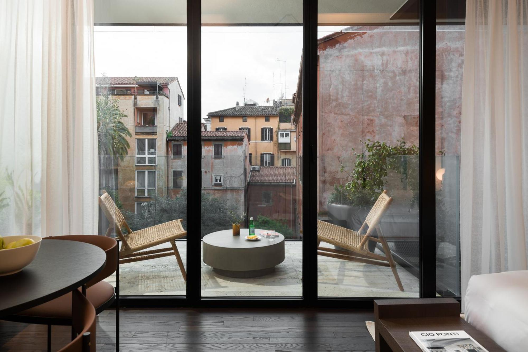 Studio Balcony