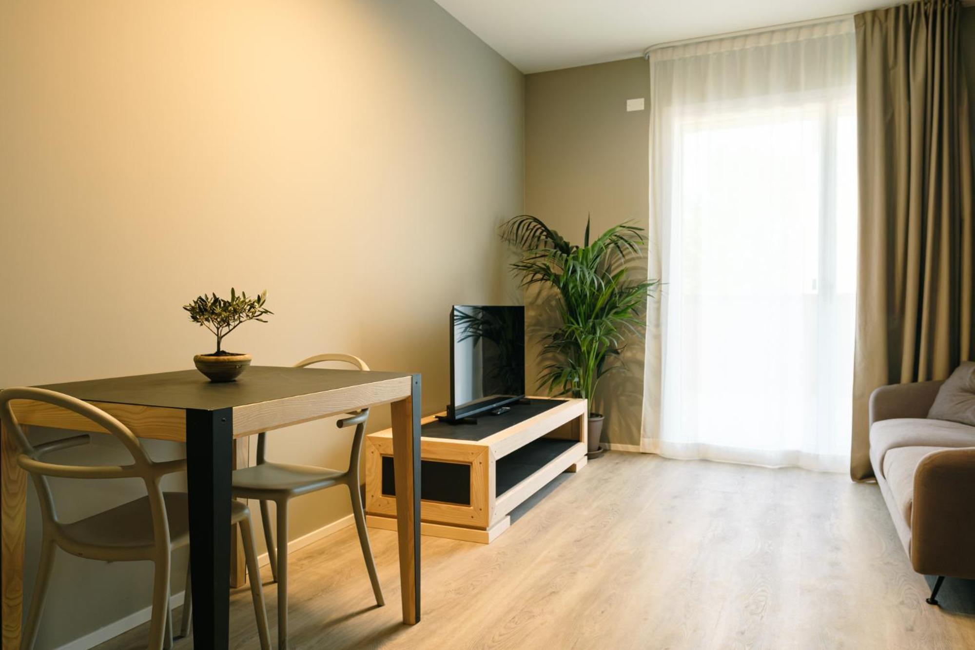One-Bedroom Apartment Terrace