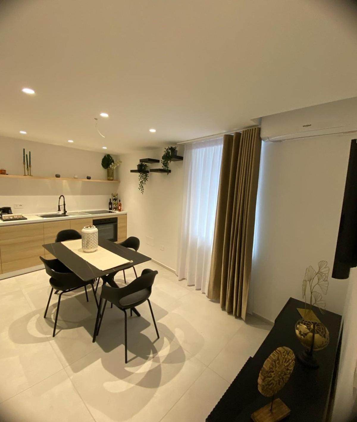 Camera Quadrupla con Bagno Privato