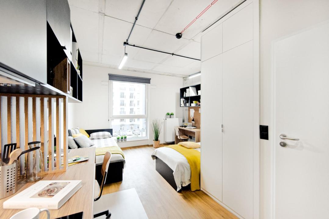 Twin Room Private Bathroom