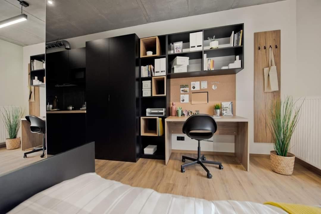 Double Room Private Bathroom