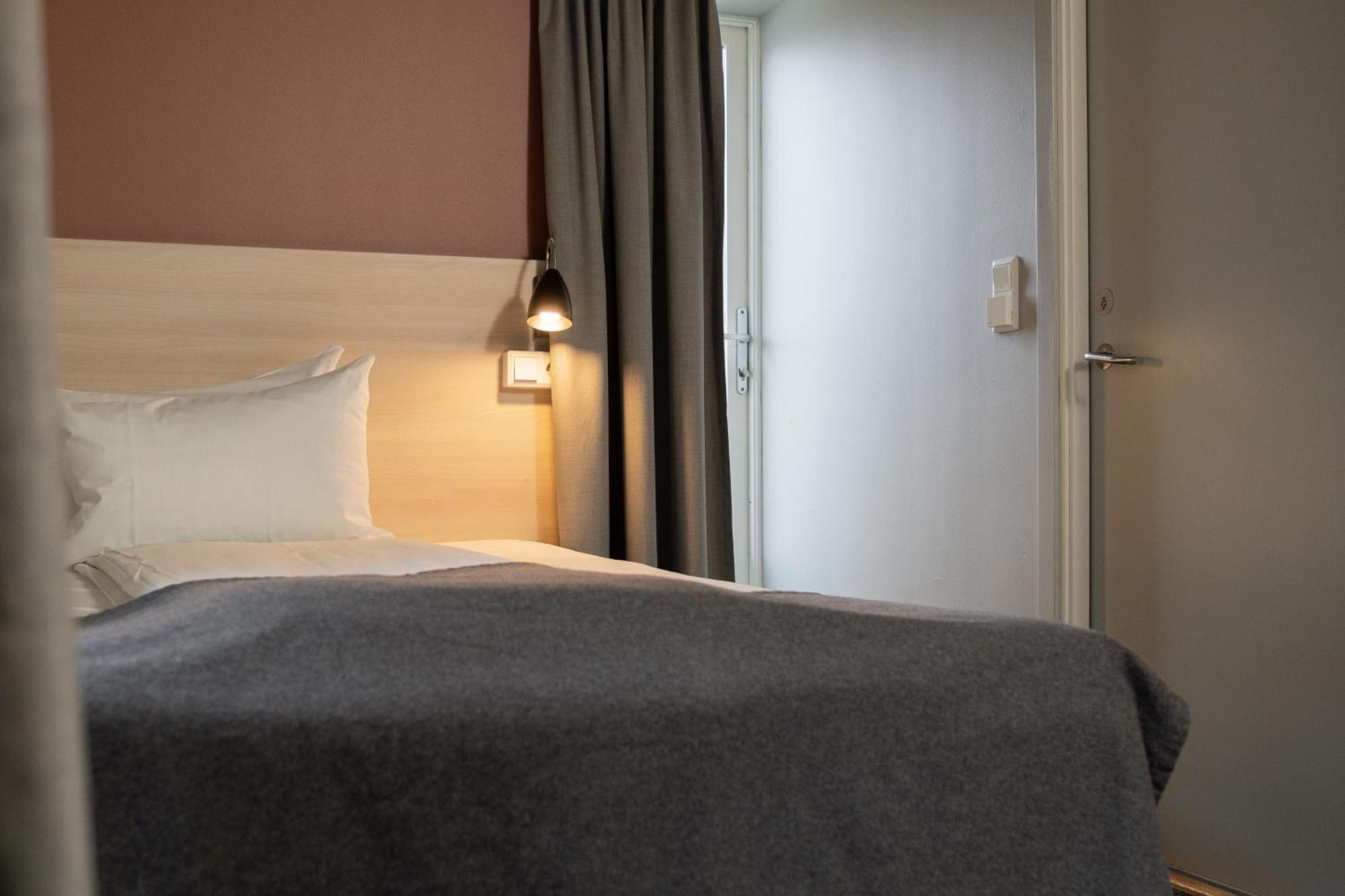 Single Room Balcony
