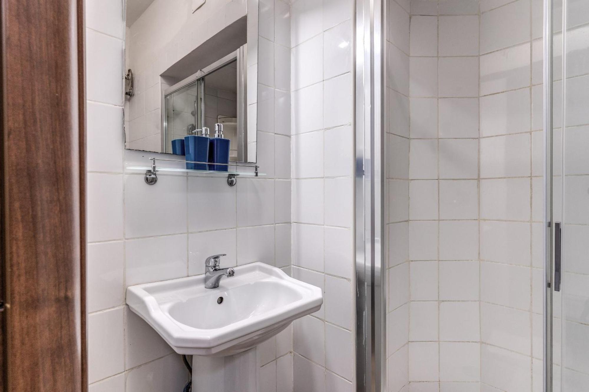 Camera Matrimoniale con Bagno Privato