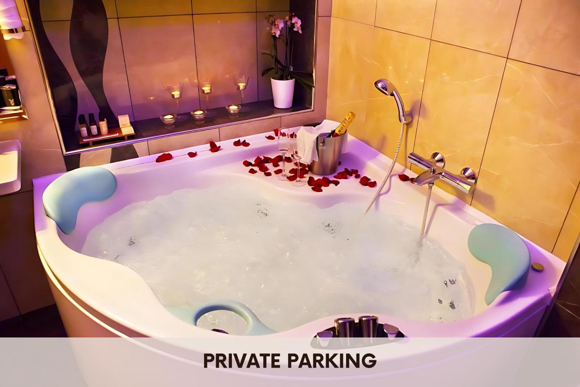 Deluxe Double Room Jacuzzi