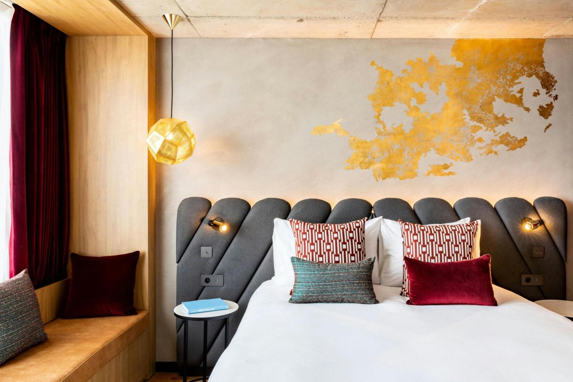 La Muse Room Queen bed City View Upper floor