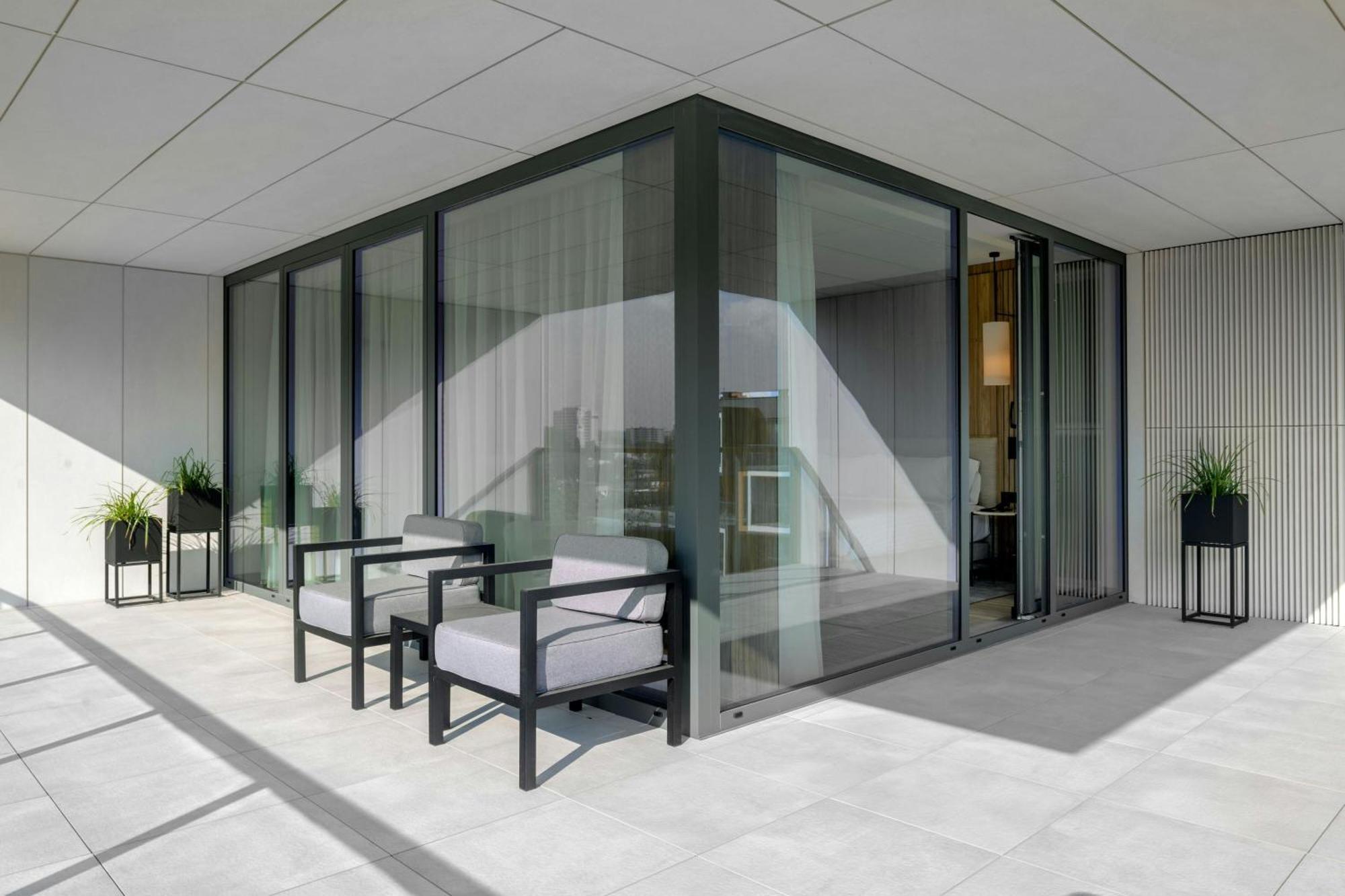 One-Bedroom Suite Terrace