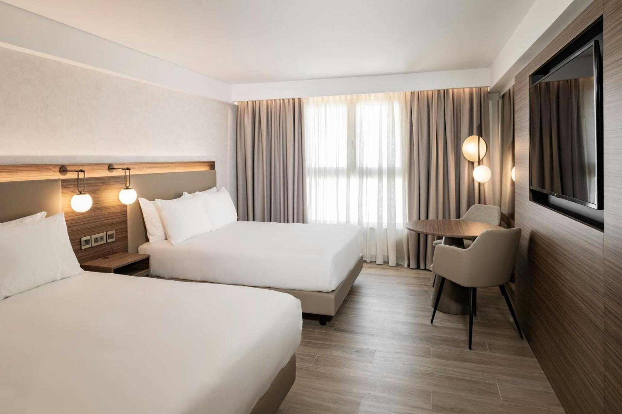 Standard Double Room Two Double Beds