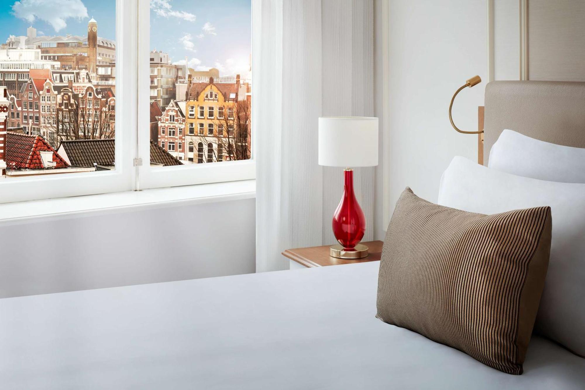 Superior Room Canal View with Balcony