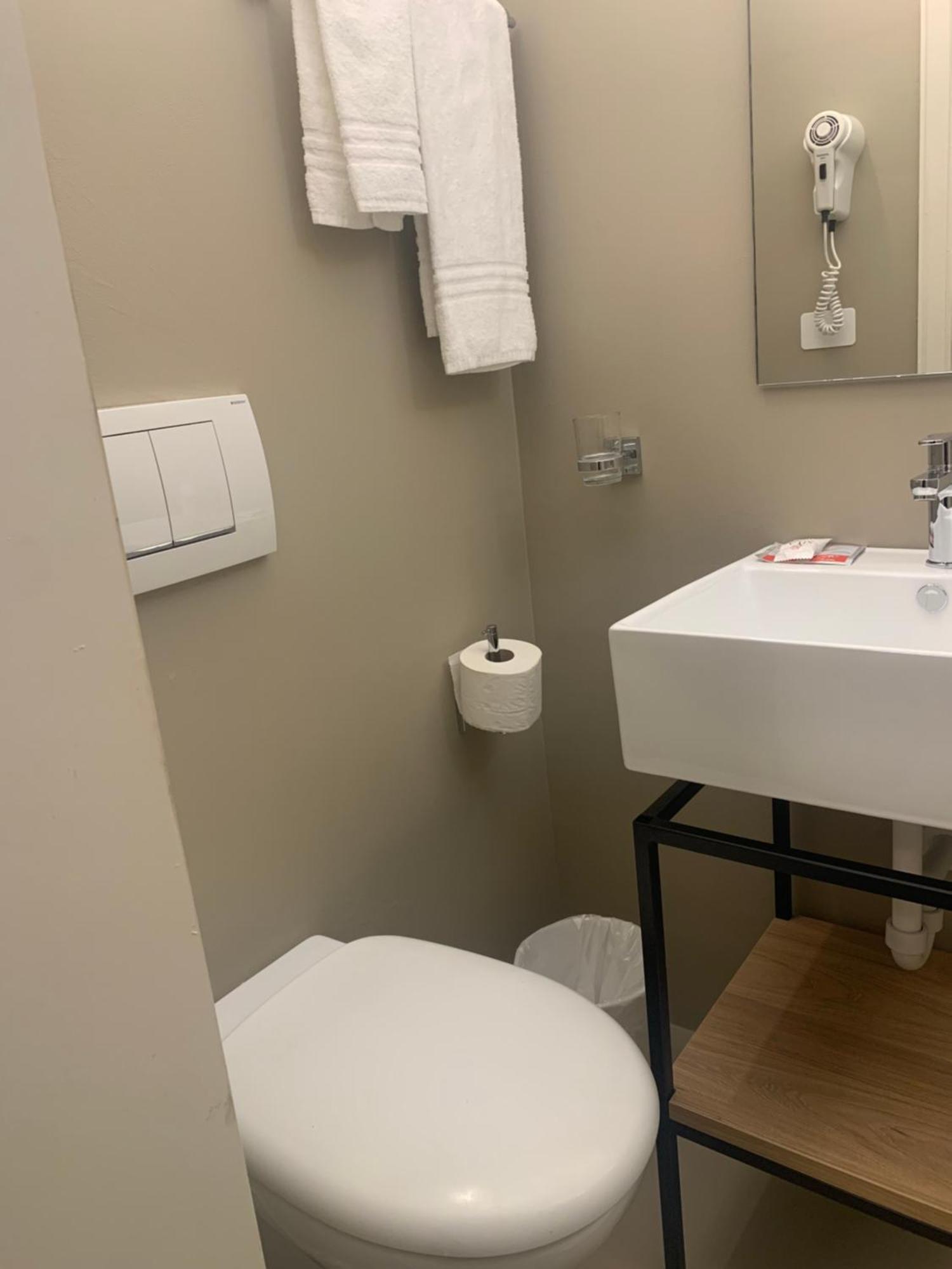 Economy Single Room