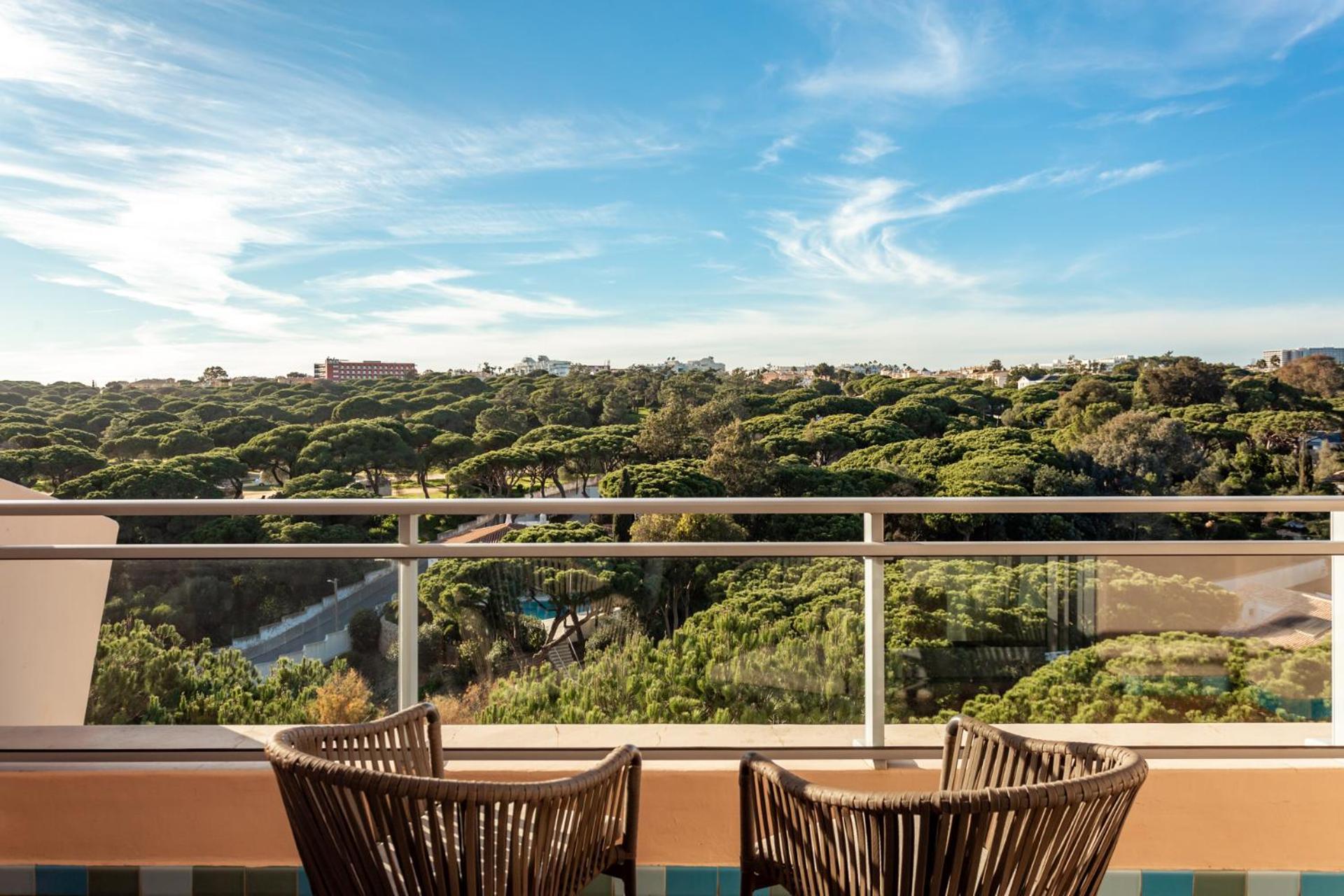 Suite Resort View
