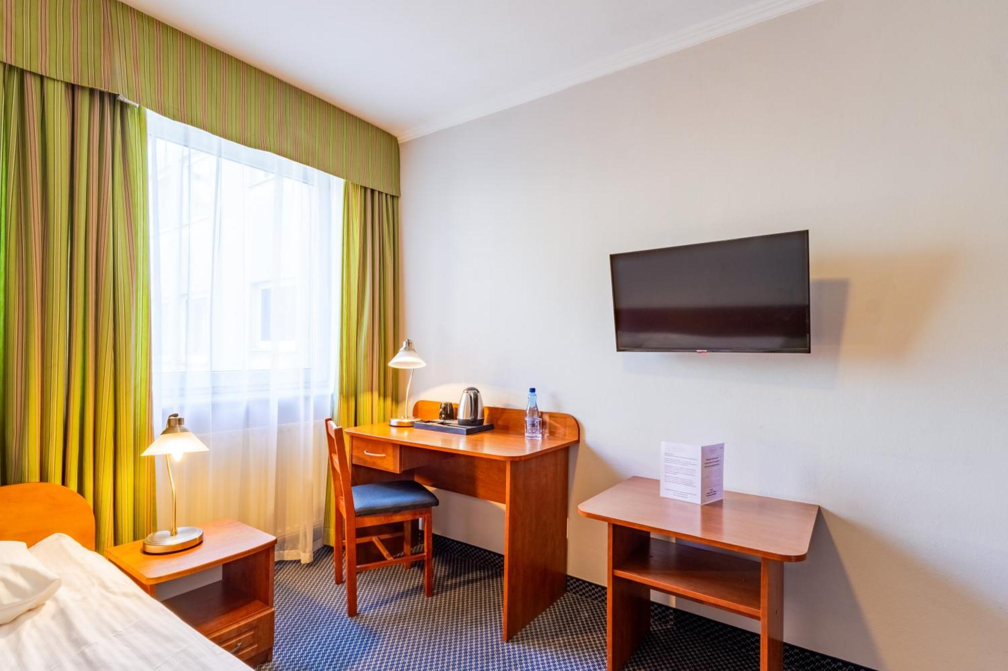 Economy Single Room