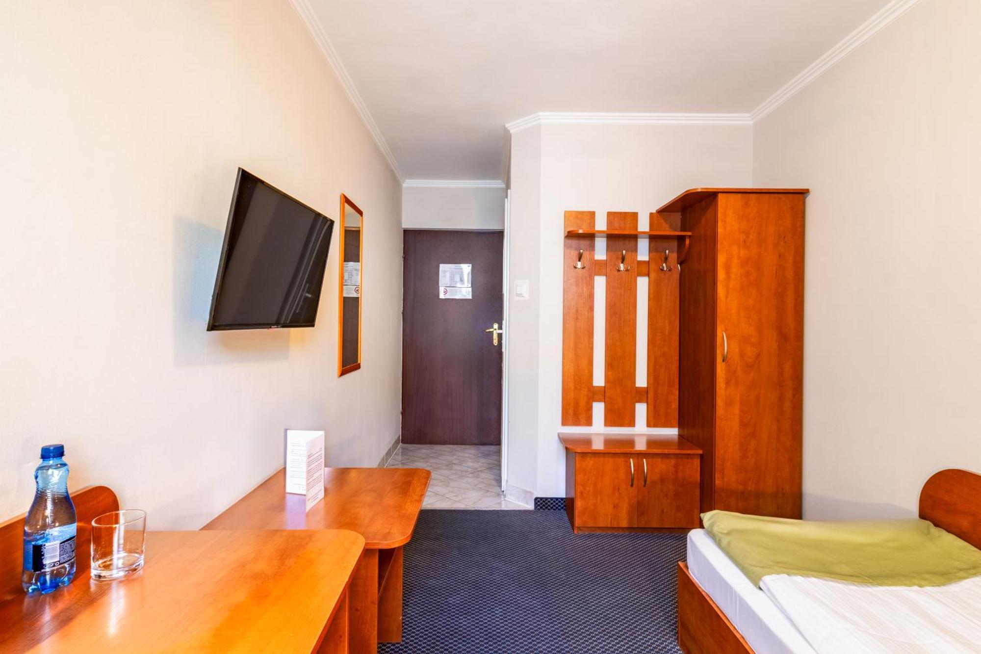 Economy Single Room