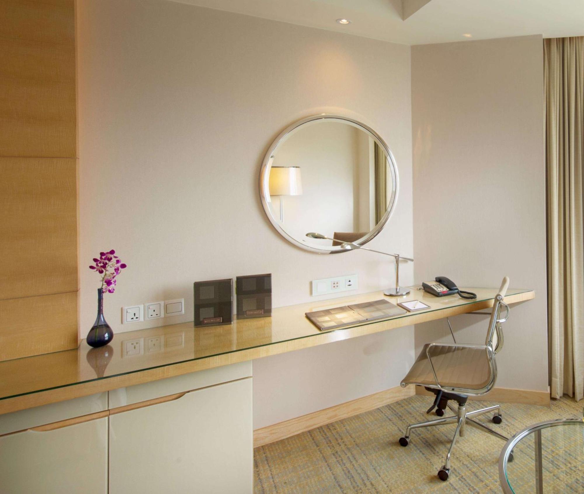 King Suite Terrace View