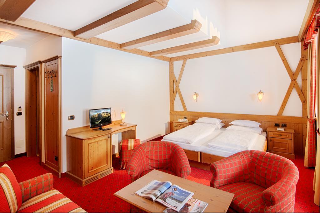 Double or Twin Room Spa Access,164575206:JPEG