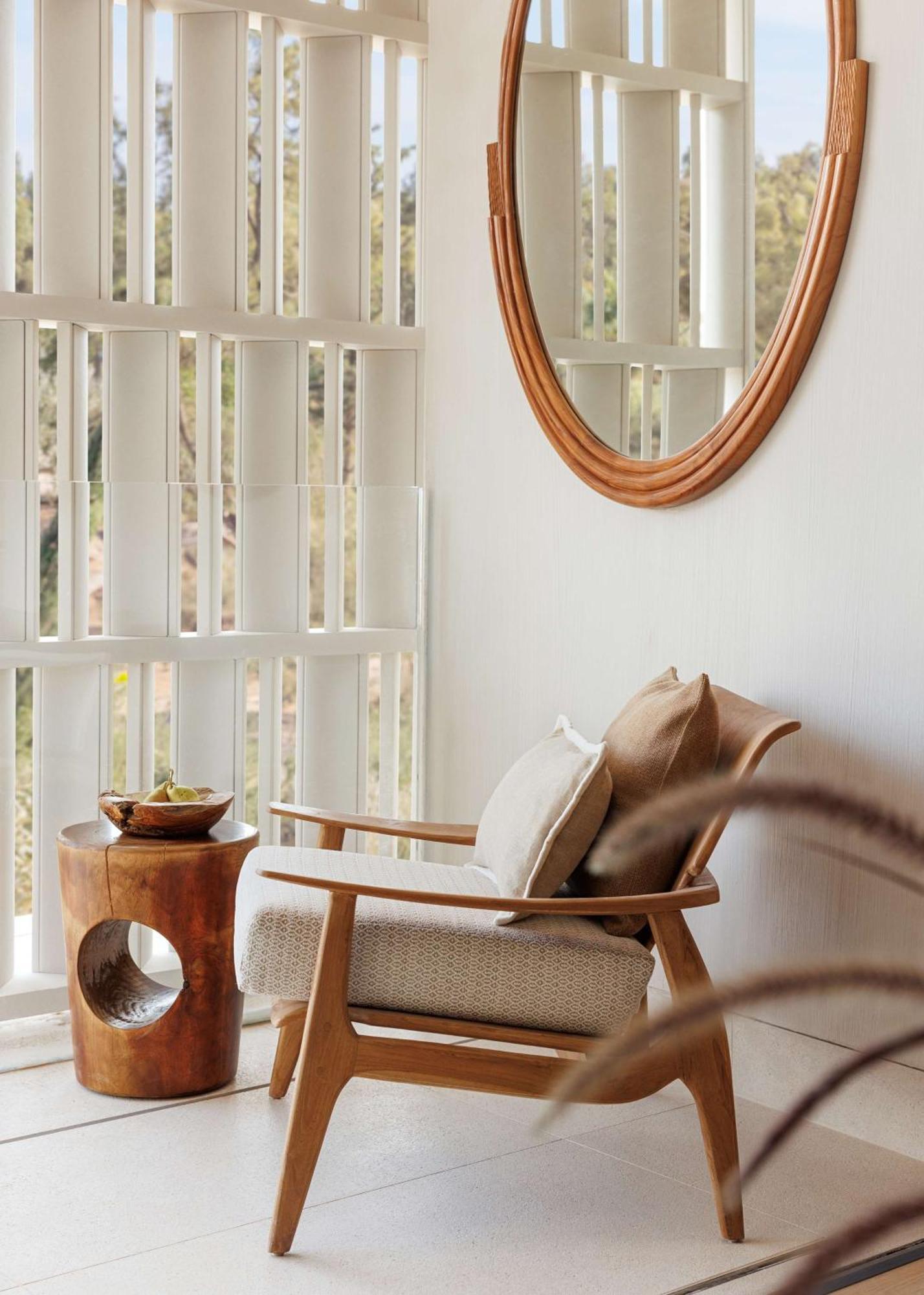 Aesthesis Family Room - Seaview