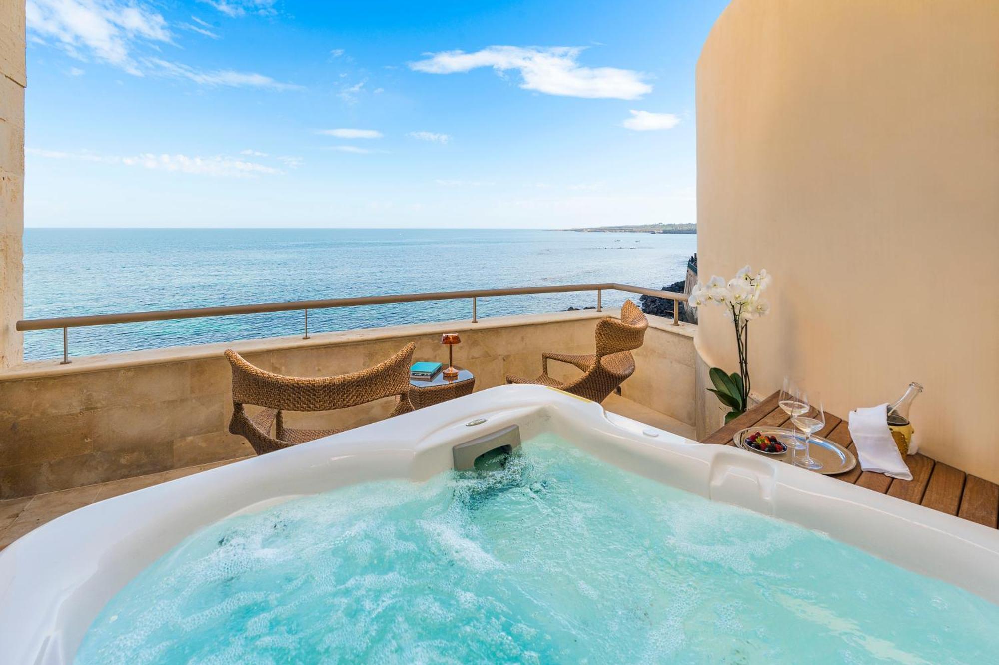 Double Room Spa Bath