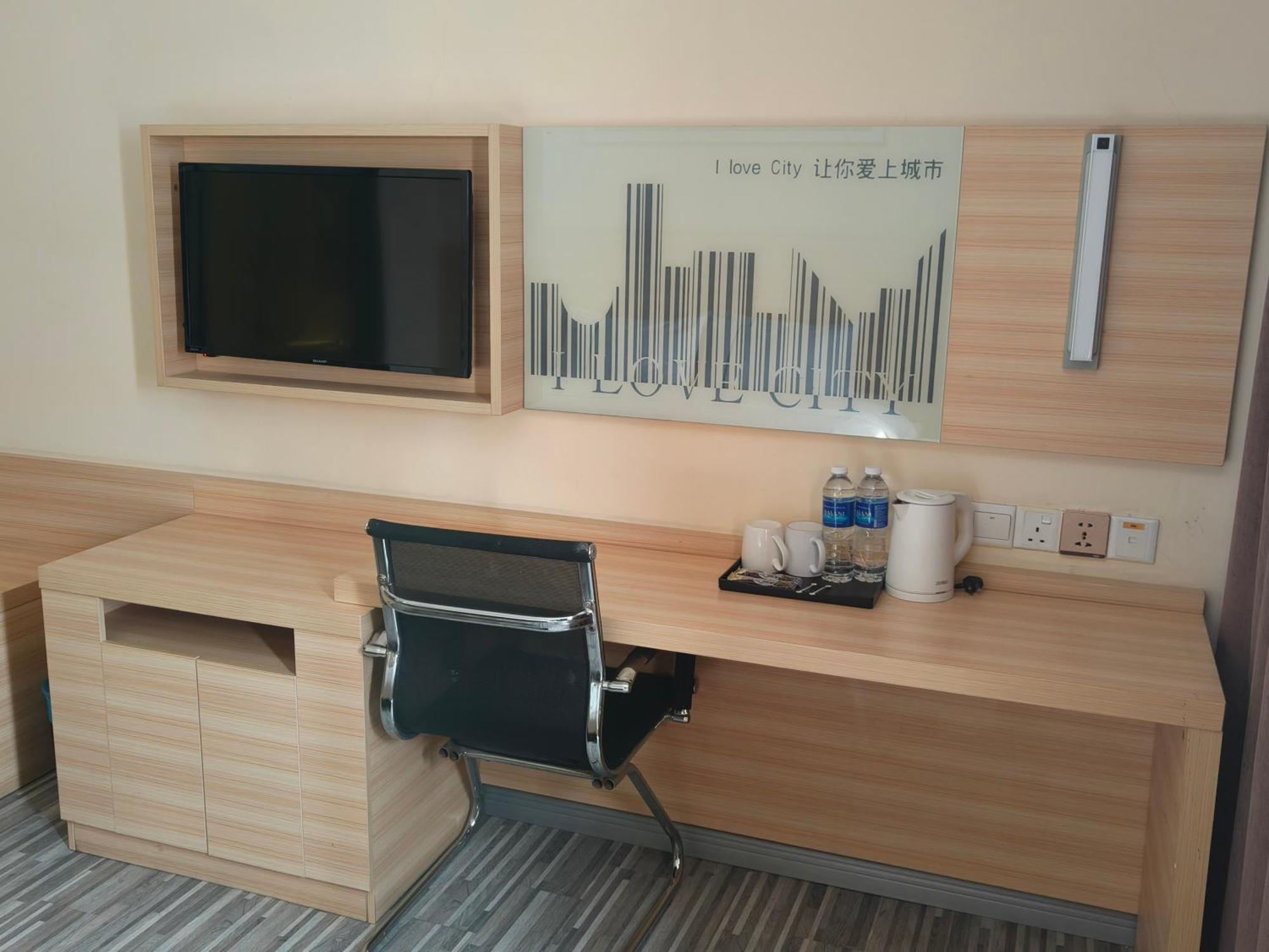 Superior King Room