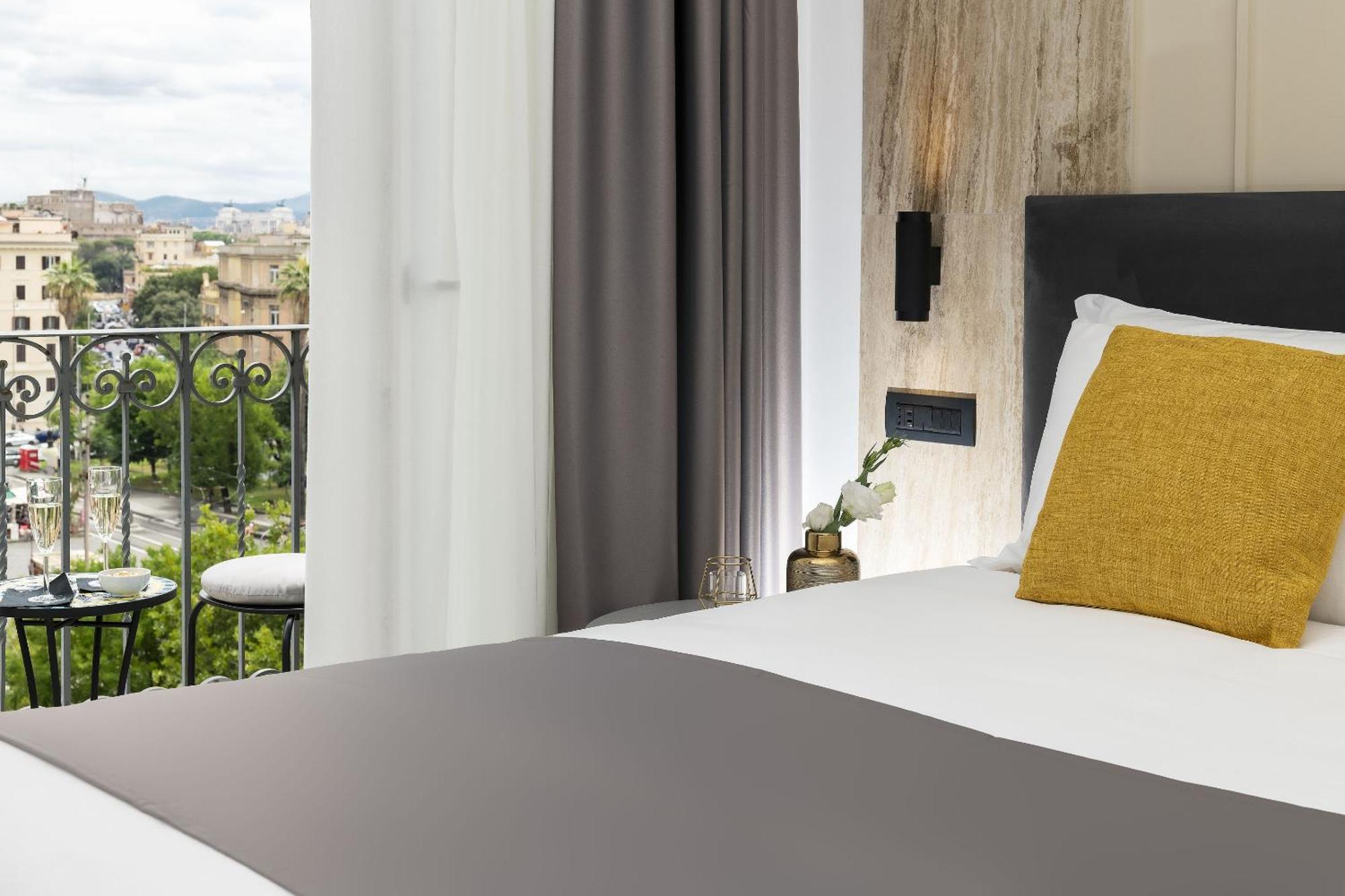 Deluxe Quadruple Room