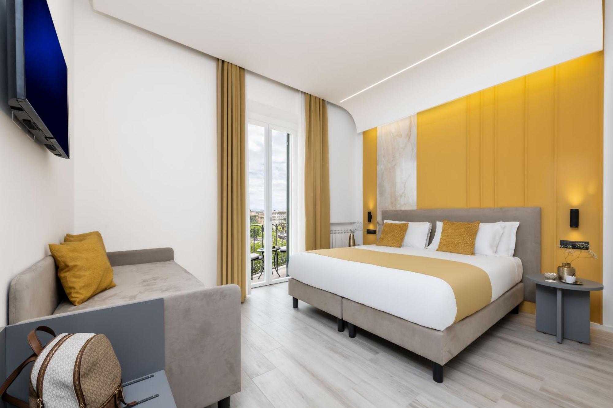 Triple Room Balcony