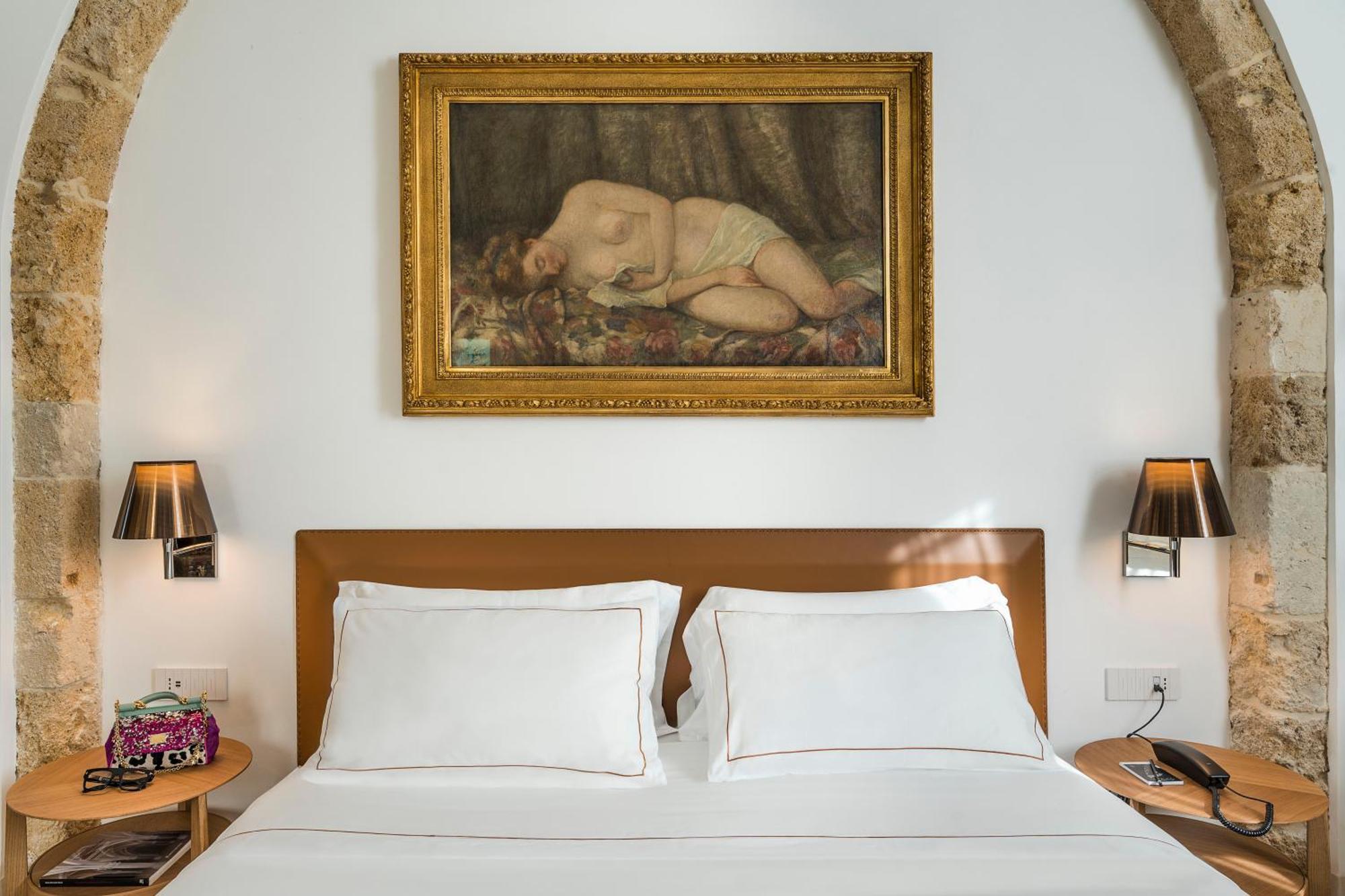 Deluxe Double Room Side Sea View
