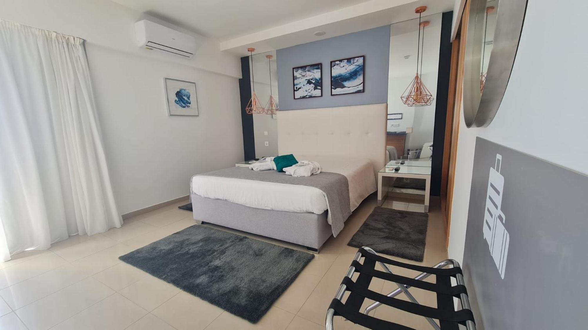 Junior Deluxe Suite