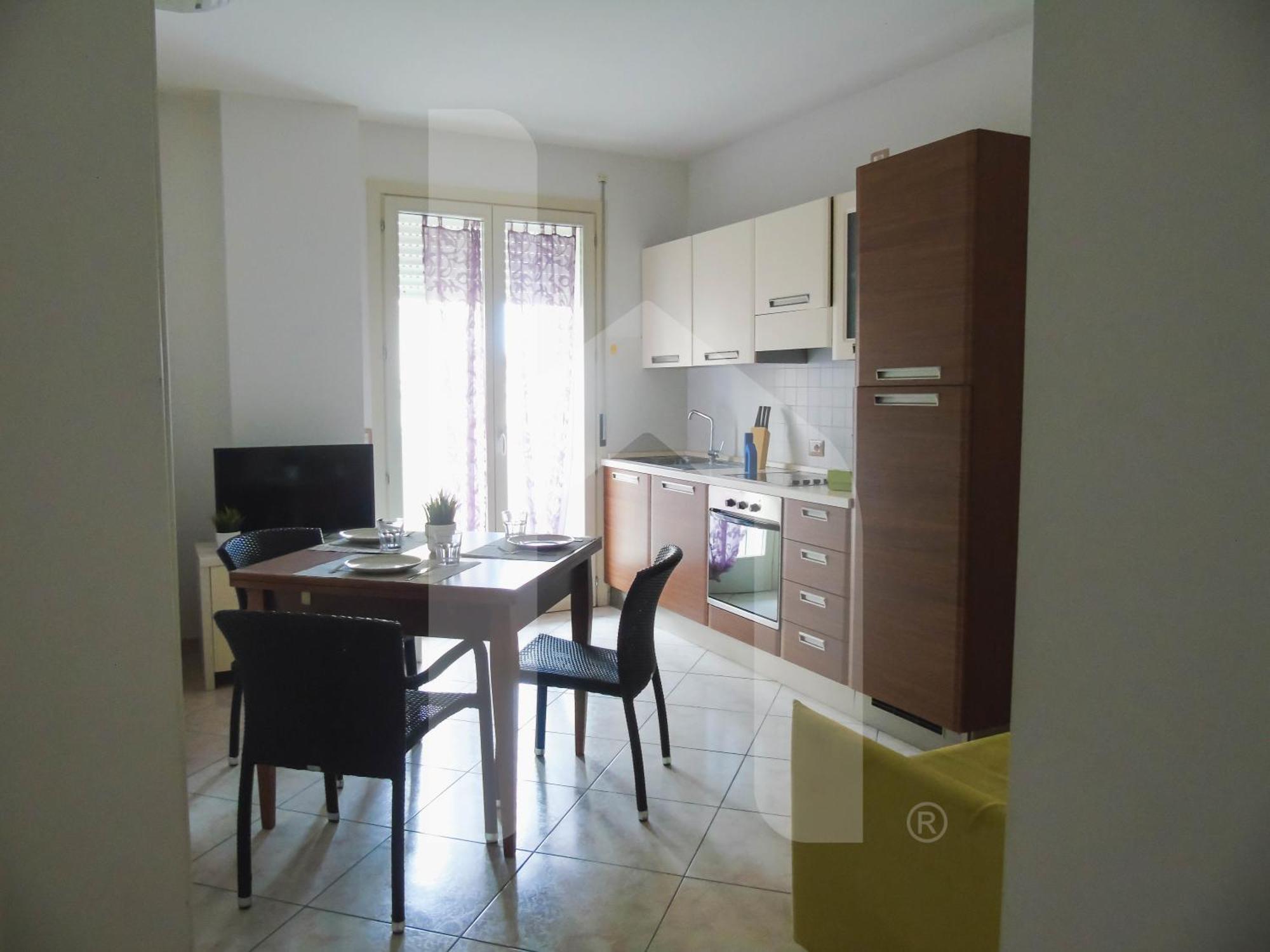 One-Bedroom Apartment with View,1647107268:JPEG