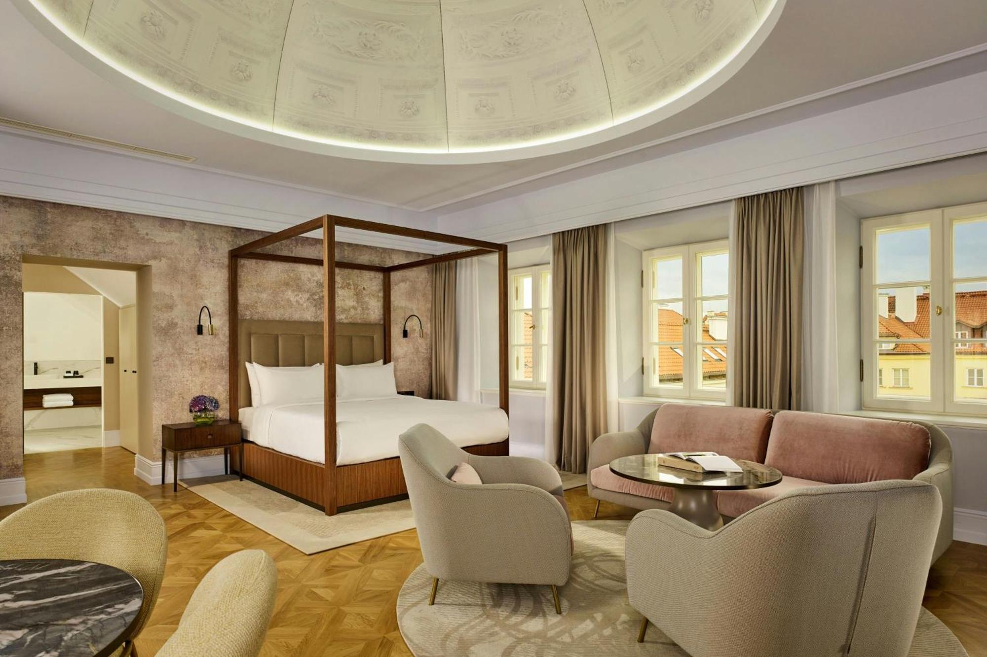 Storico Executive Suite