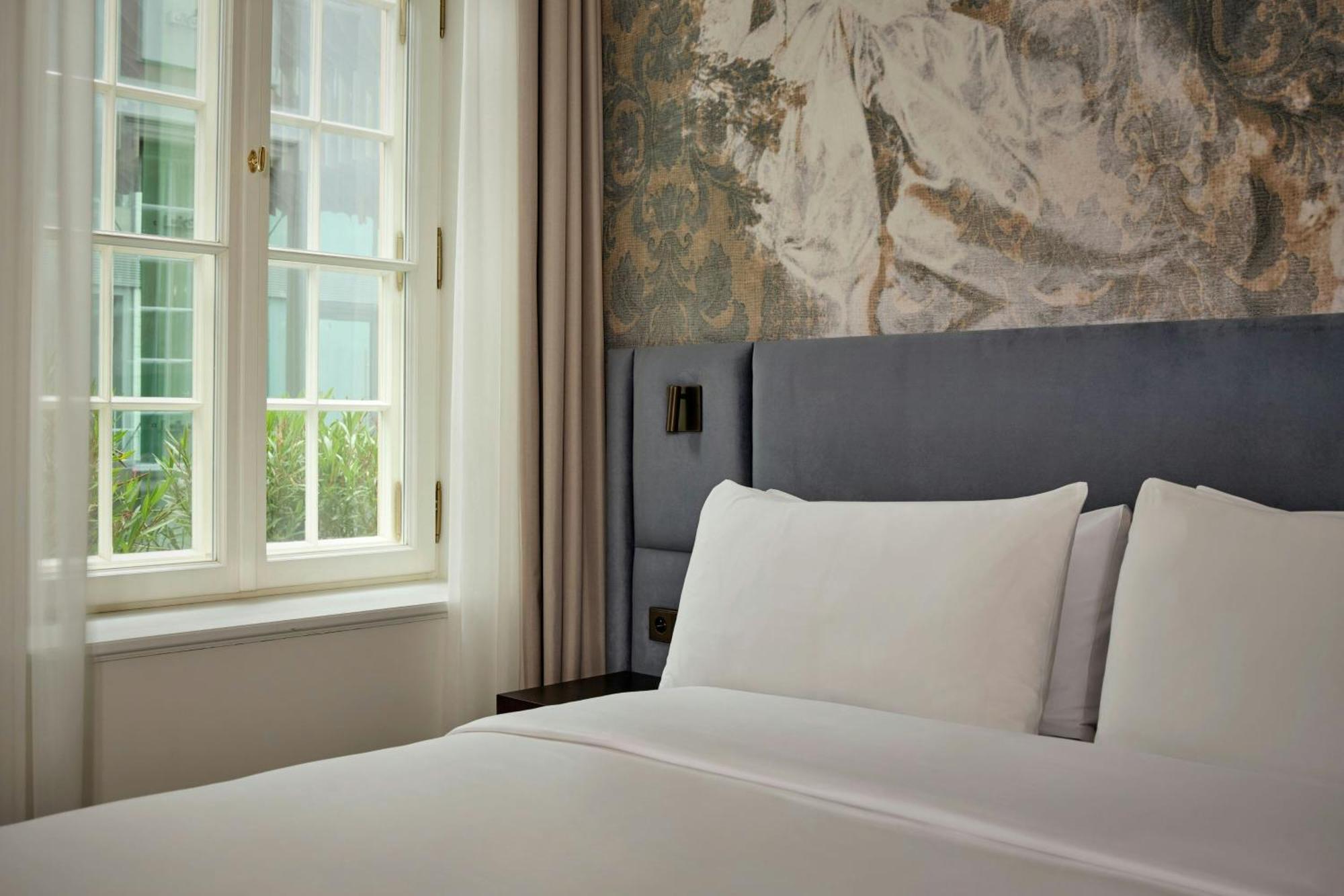 Capriccio Executive King Room
