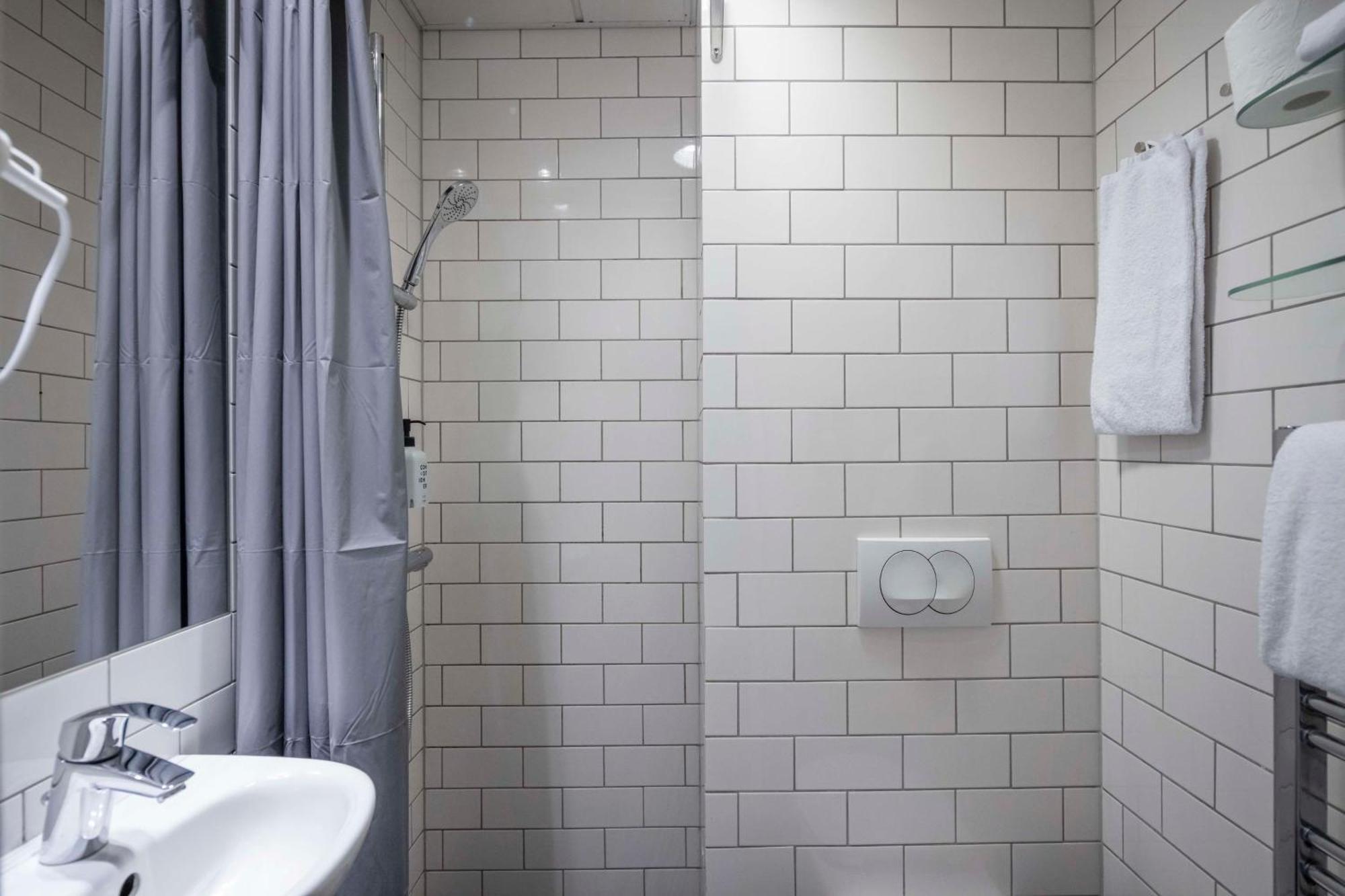 Economy Single Room