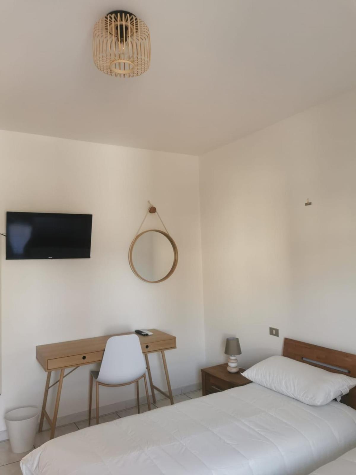 Camera Doppia con Letti Singoli con Balcone