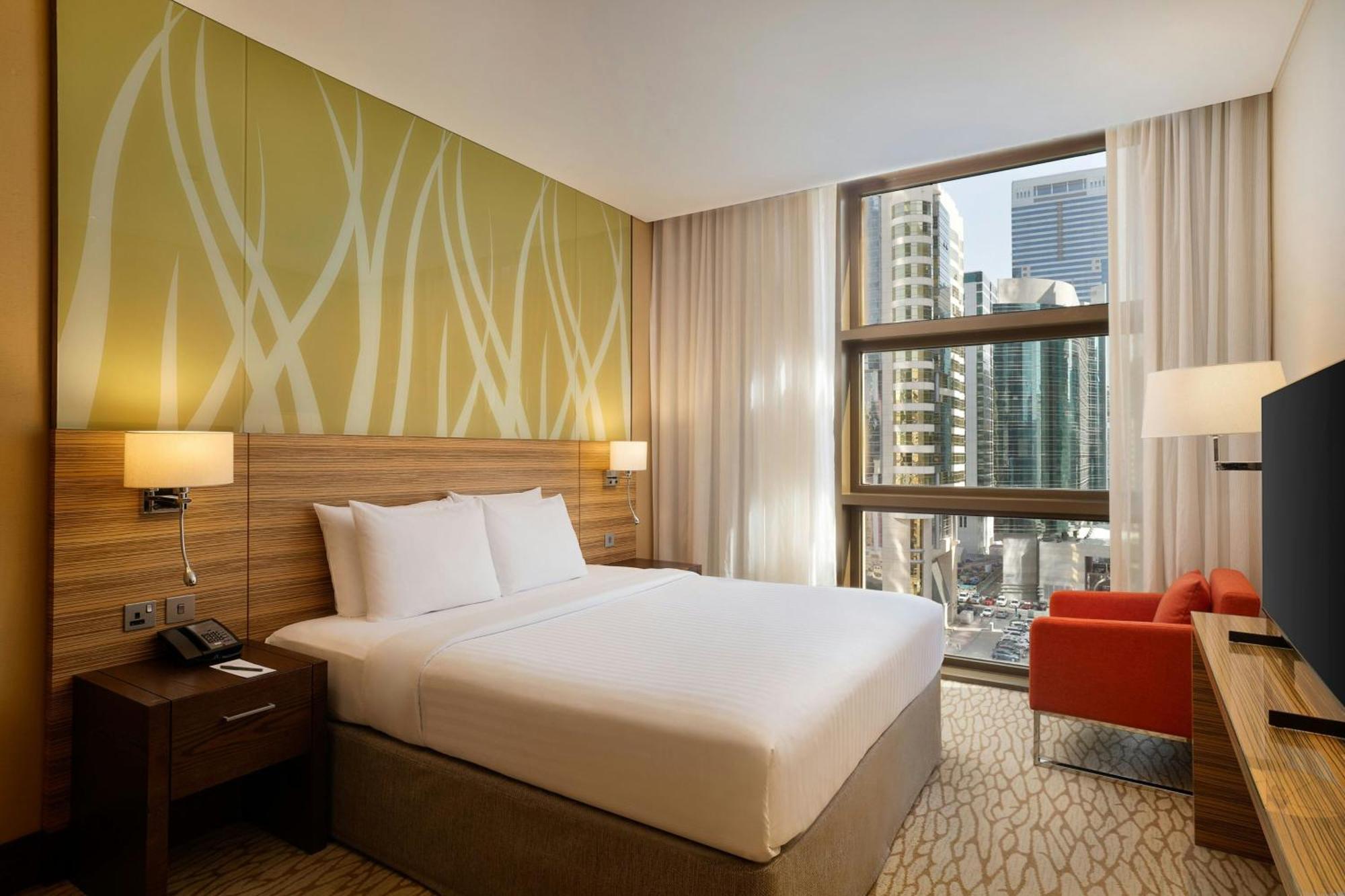 One-Bedroom King Suite