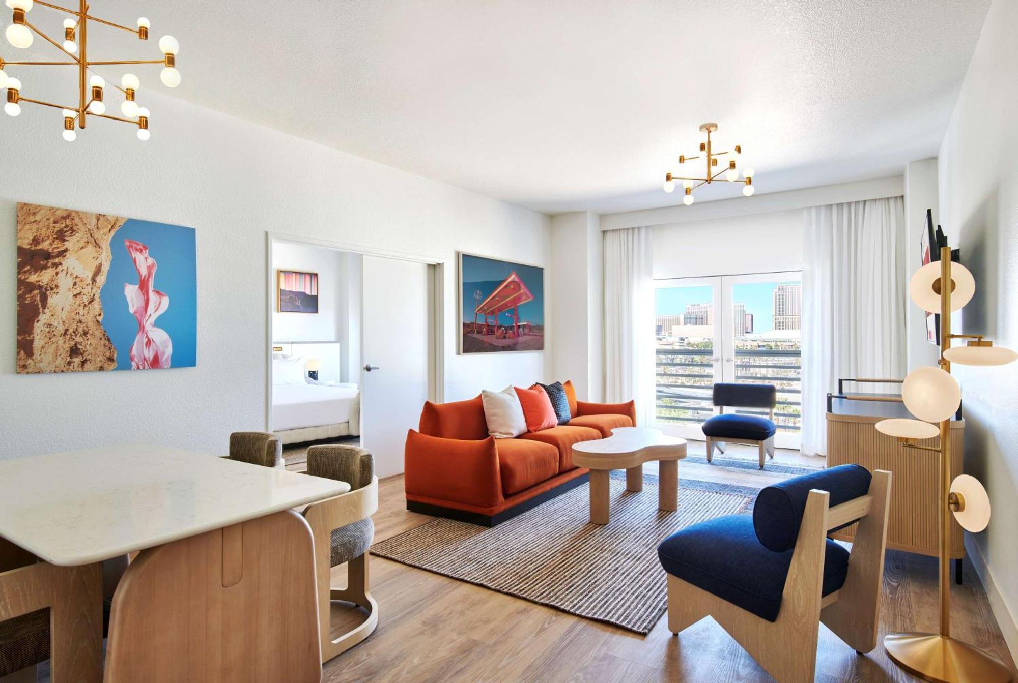 Canyon King Deluxe Grand Chamber Suite
