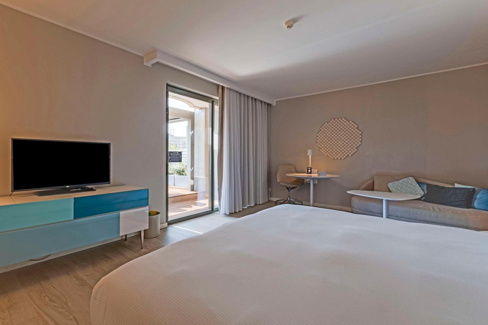 Terrace Spa Suite