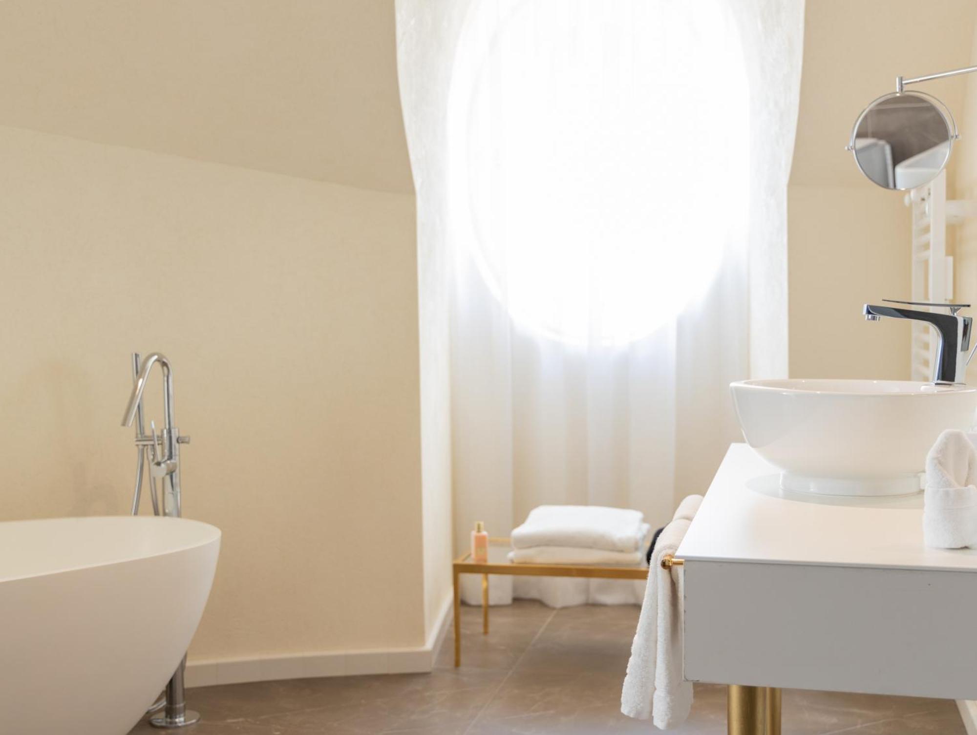 One-Bedroom Suite access to Spa