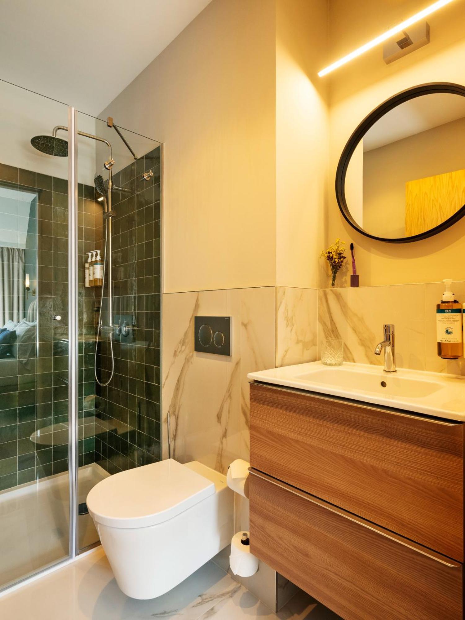 Medium Studio Kitchenette Terrace