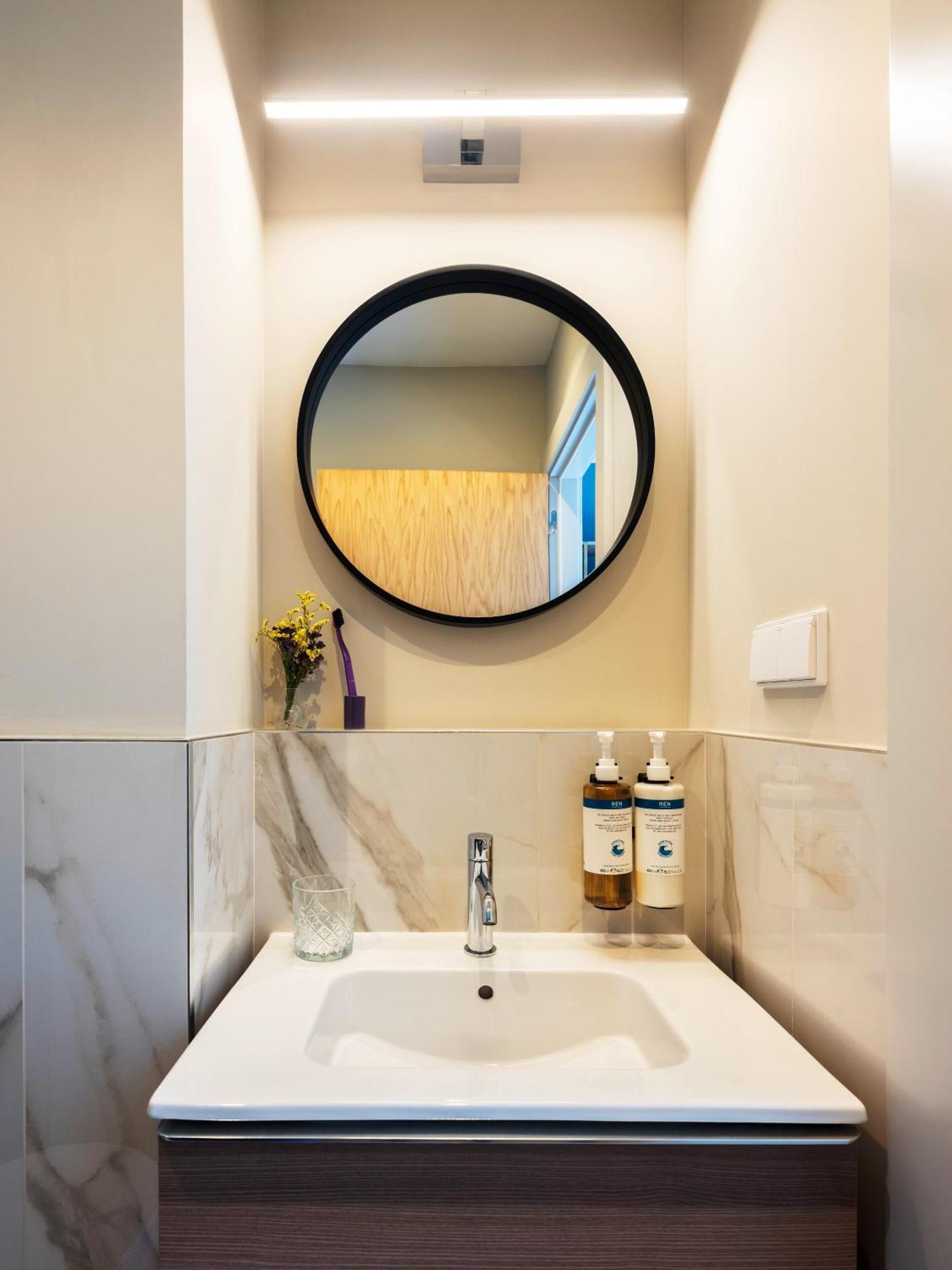 Medium Studio Kitchenette Terrace