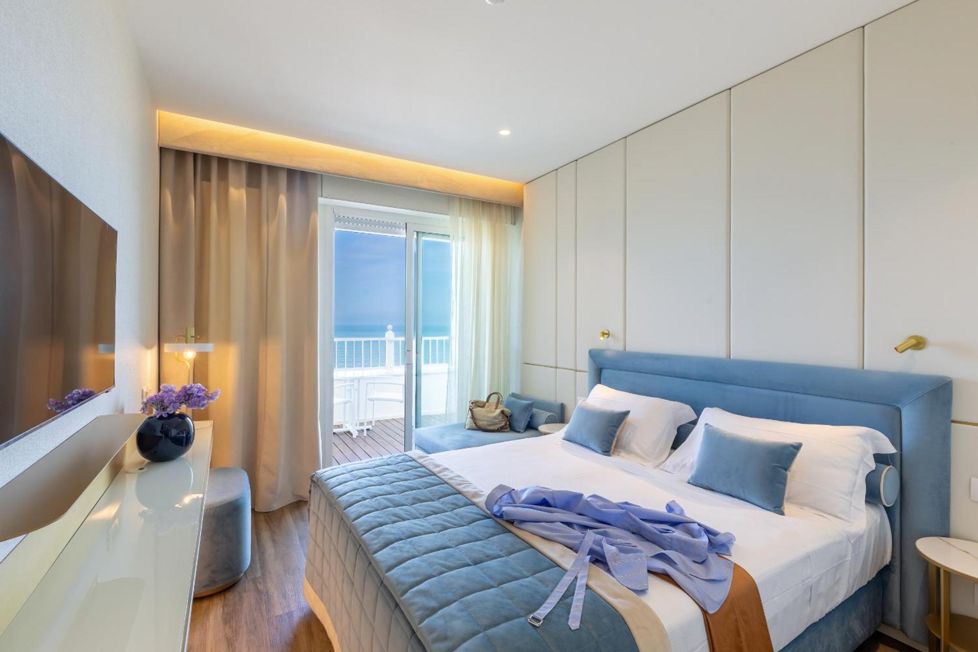 Executive Triple Room