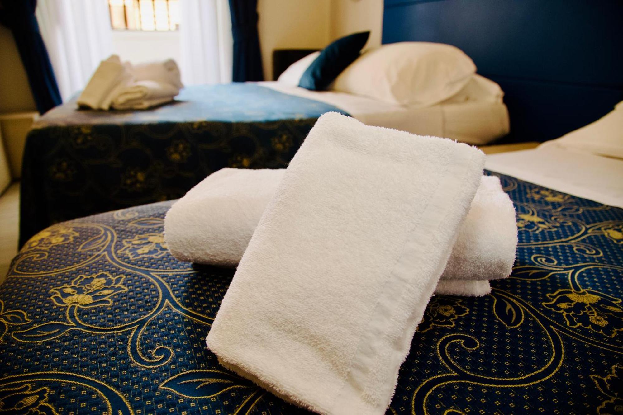Comfort Triple Room