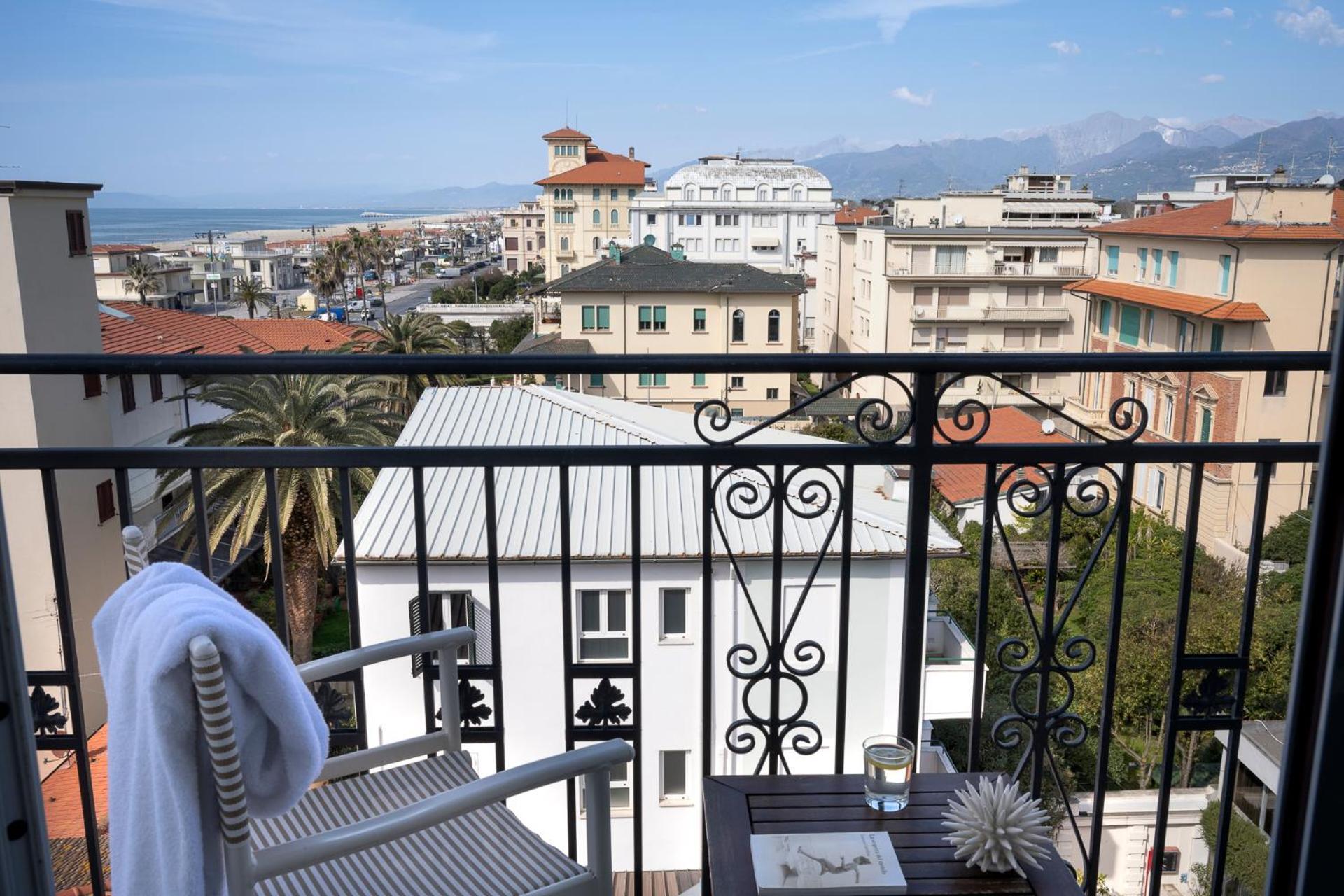 Deluxe Double or Twin Room Balcony