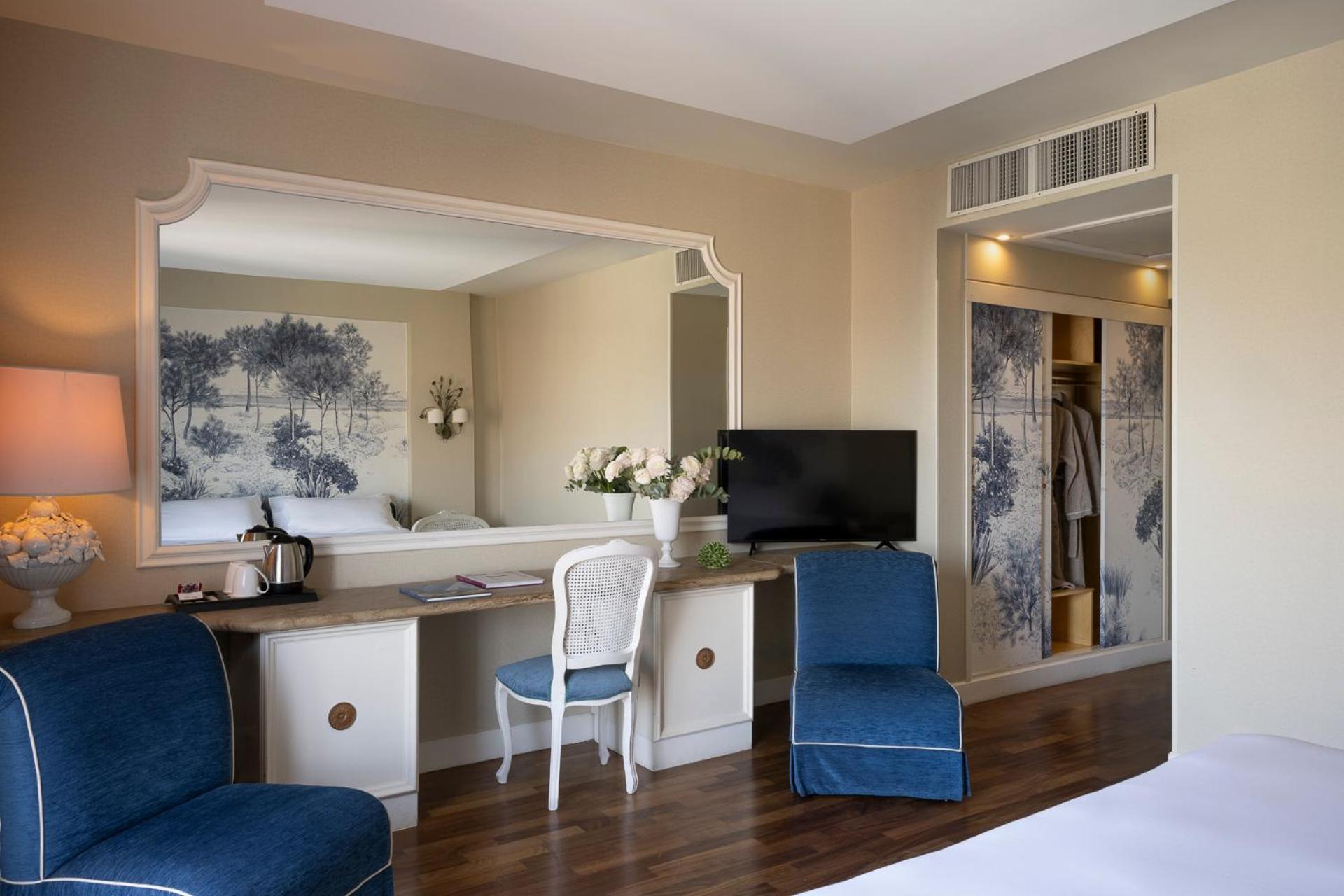 Deluxe Double or Twin Room Balcony