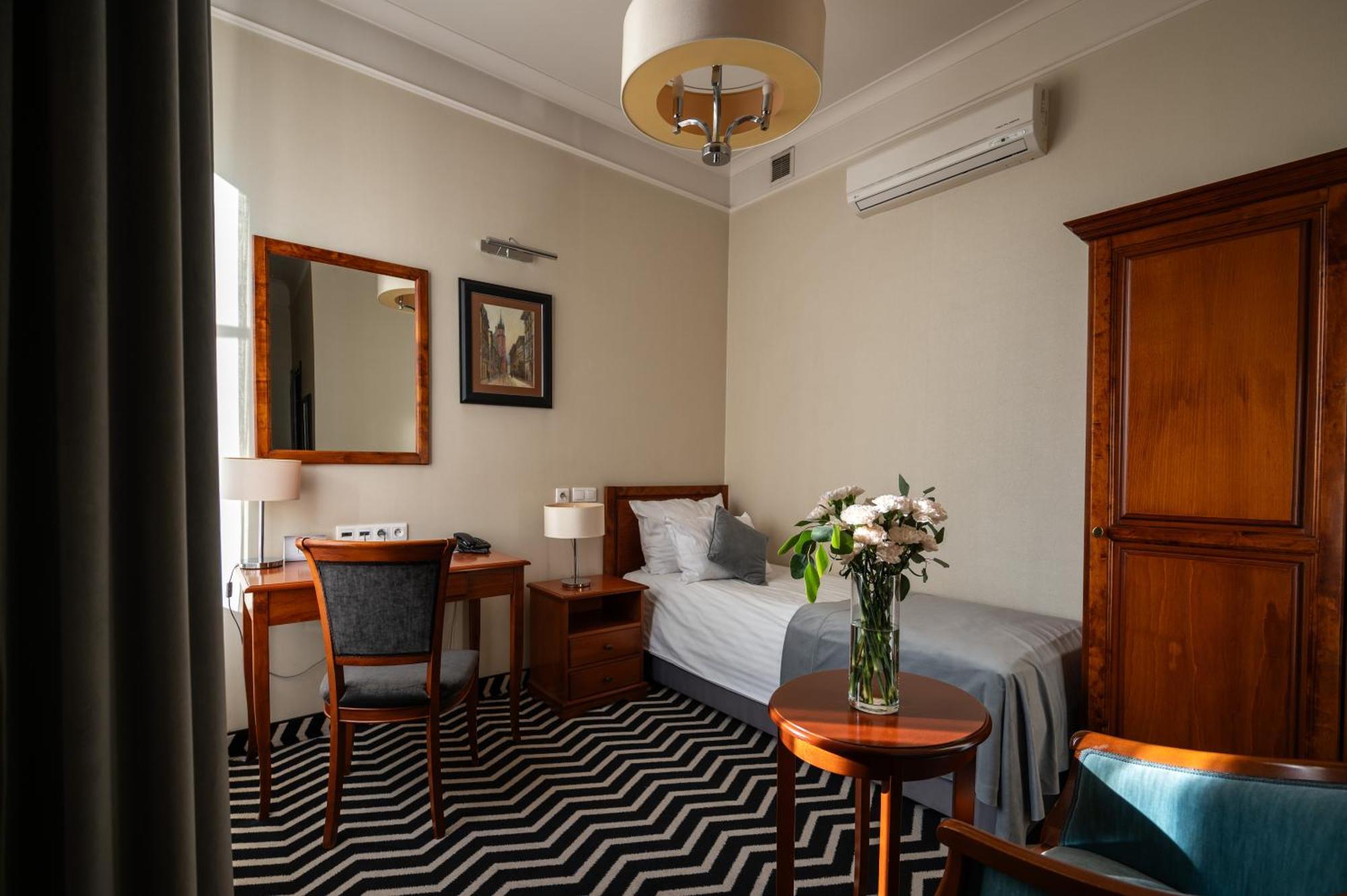 Single Room