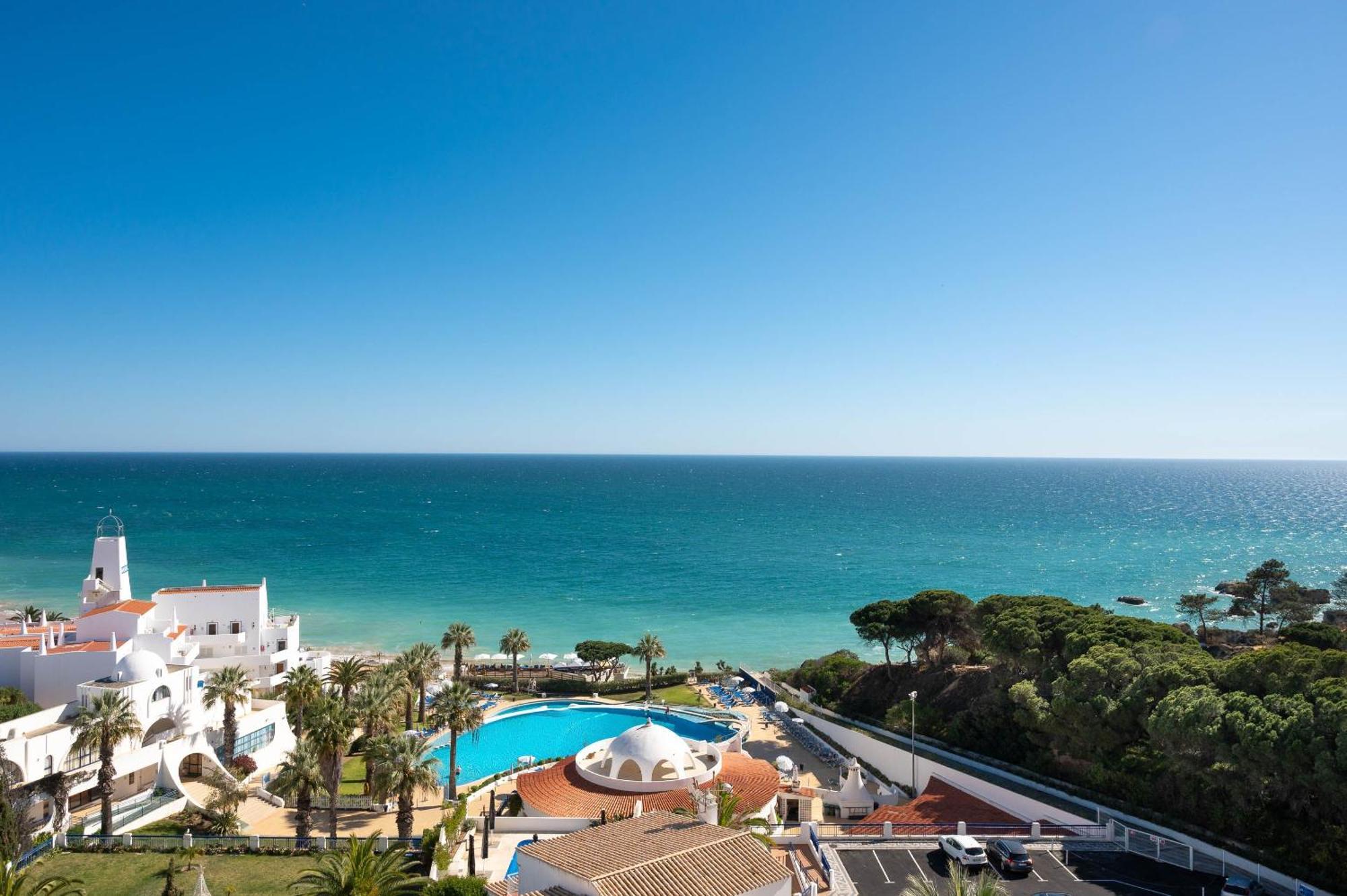 Premier One Bedroom Sea or Pool View Apartment All Inclusive Signature