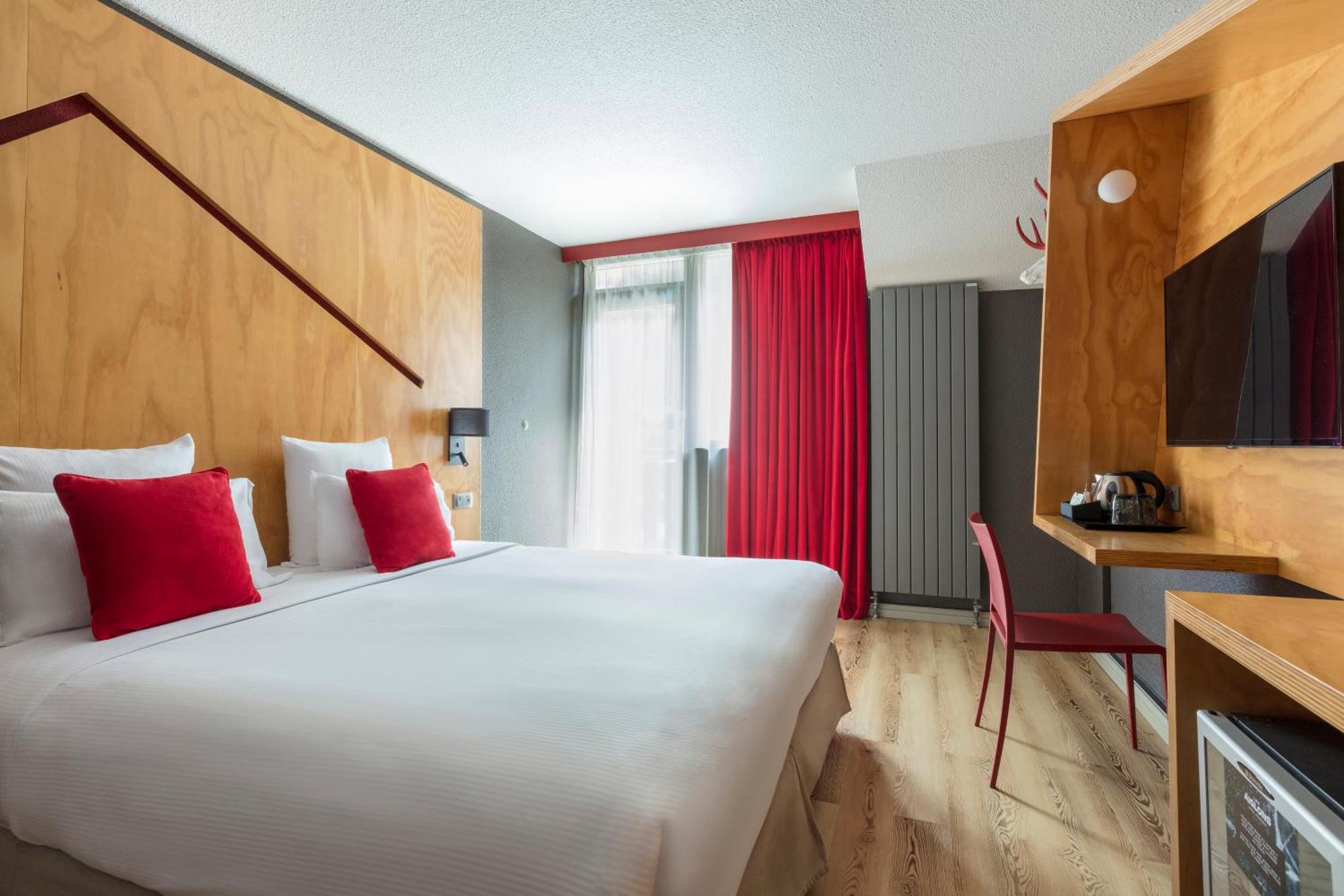Classic Room Balcony Mont-Blanc View