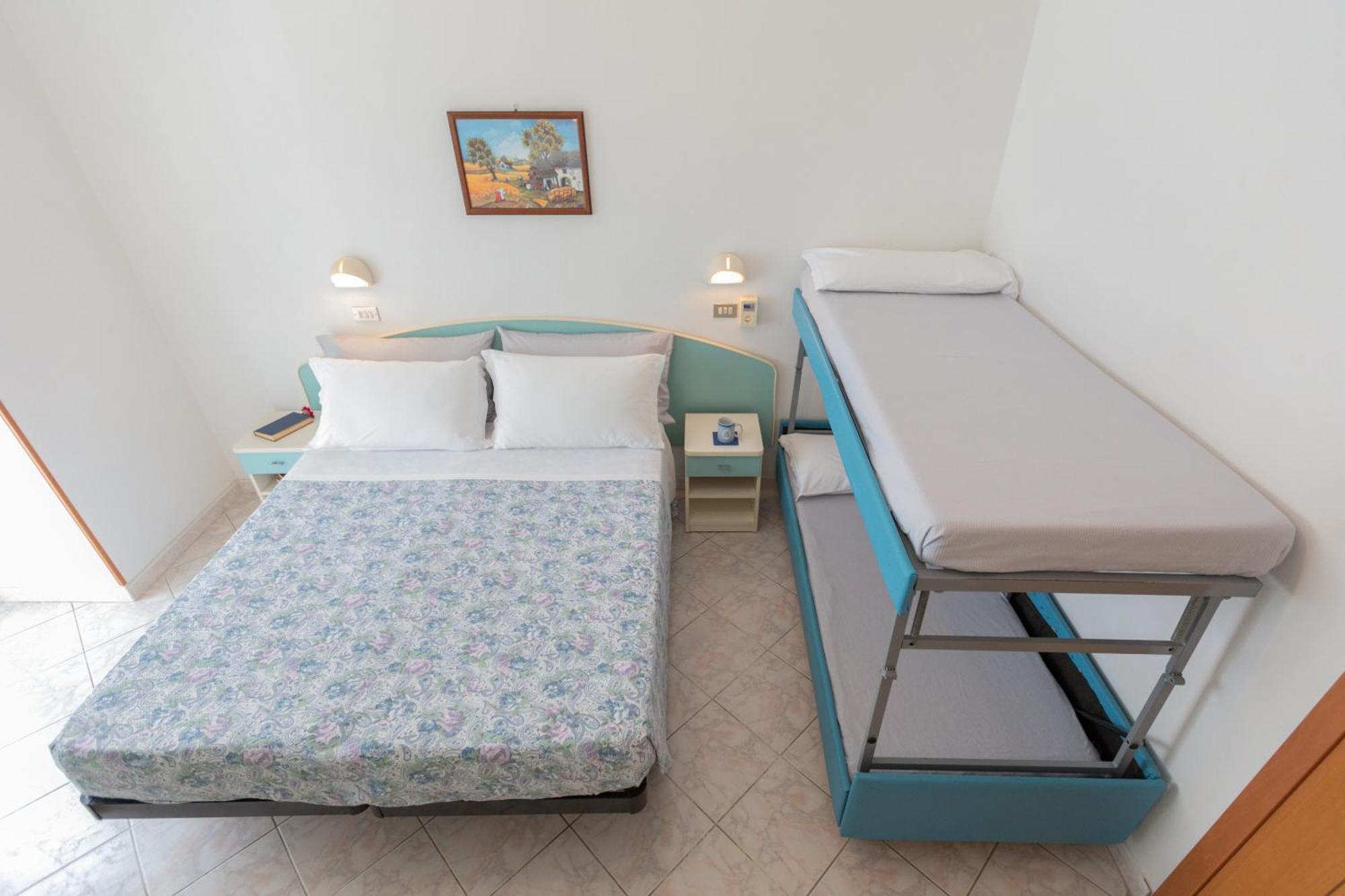 Standard Triple Room,1663216731:JPEG