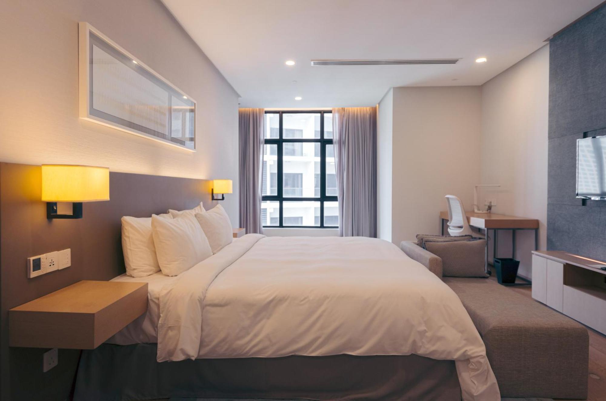 One Bedroom Executive